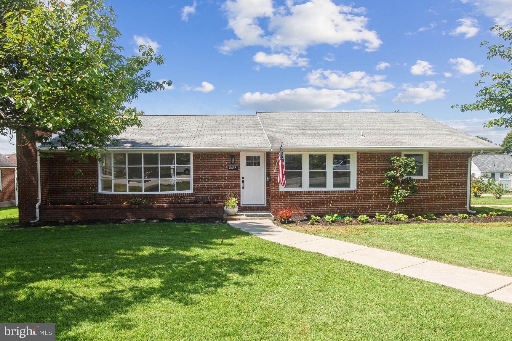 RIVIERA BEACH - Residential