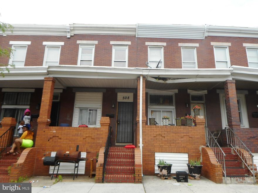 Home is being sold AS-IS, Seller will make no repairs.  Buyer to verify ground rent if one exist, Seller will not redeem. All offers must have $1000 Deposit, Poof of Funds and All Required addenda.  Please allow 90 days for 3rd party approval. Showingtime for showings. Please allow 24 hours for showing.