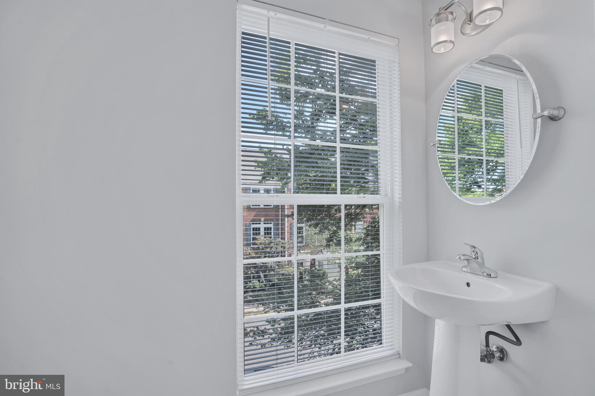 OLD TOWN GREENS - Residential