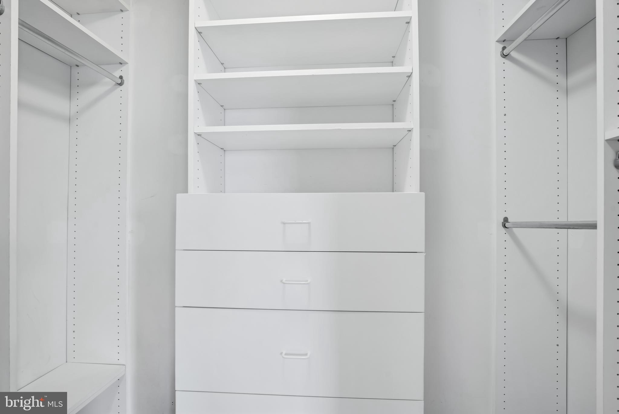 OLD TOWN GREENS - Residential