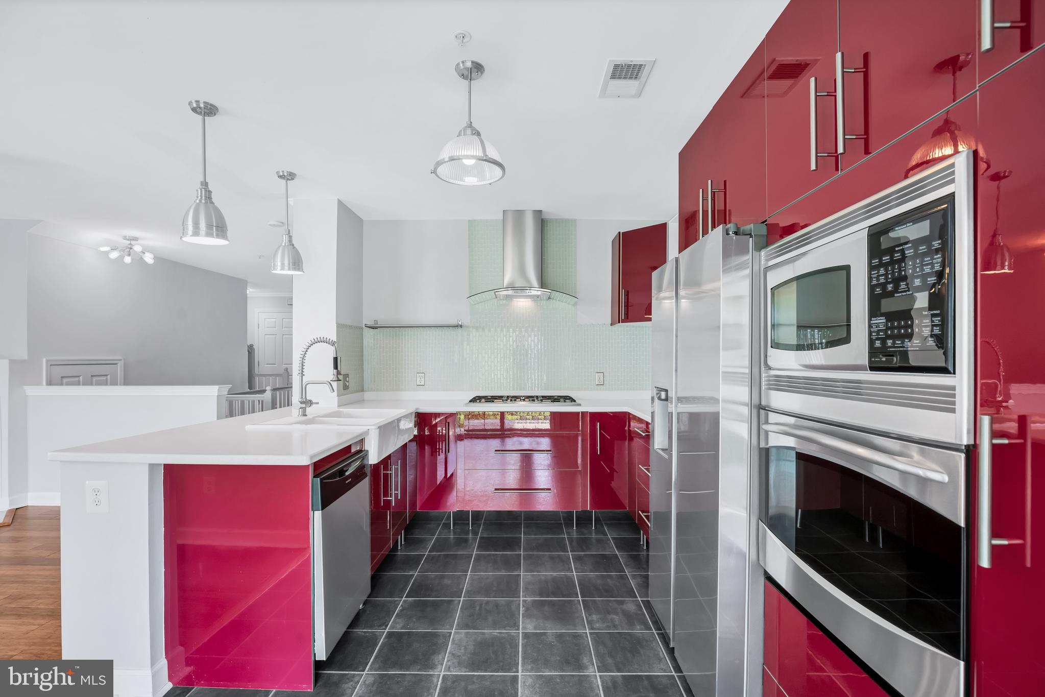 OLD TOWN GREENS - Residential