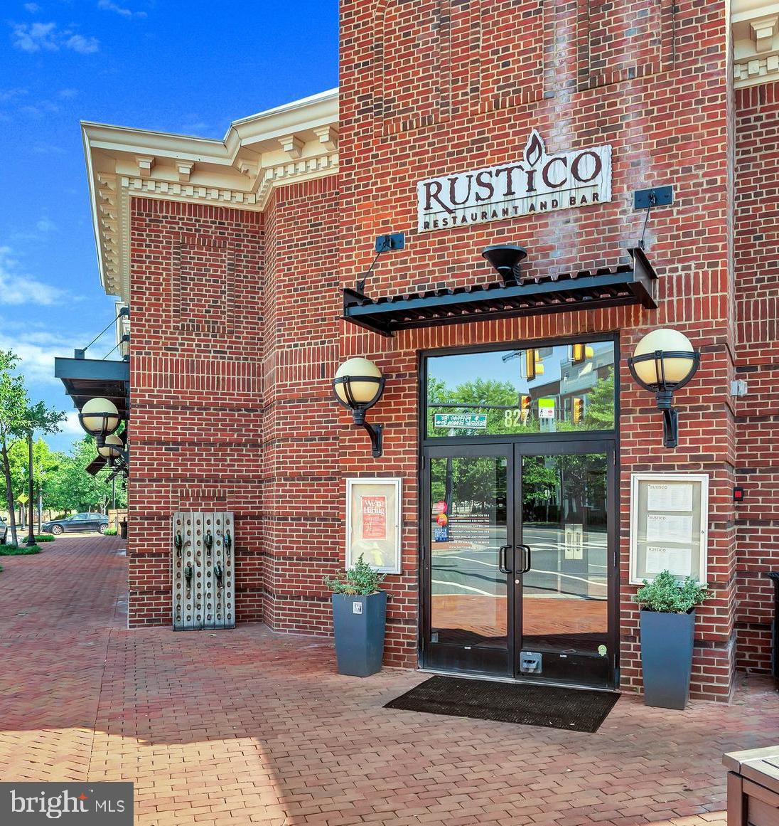 OLD TOWN GREENS - Residential