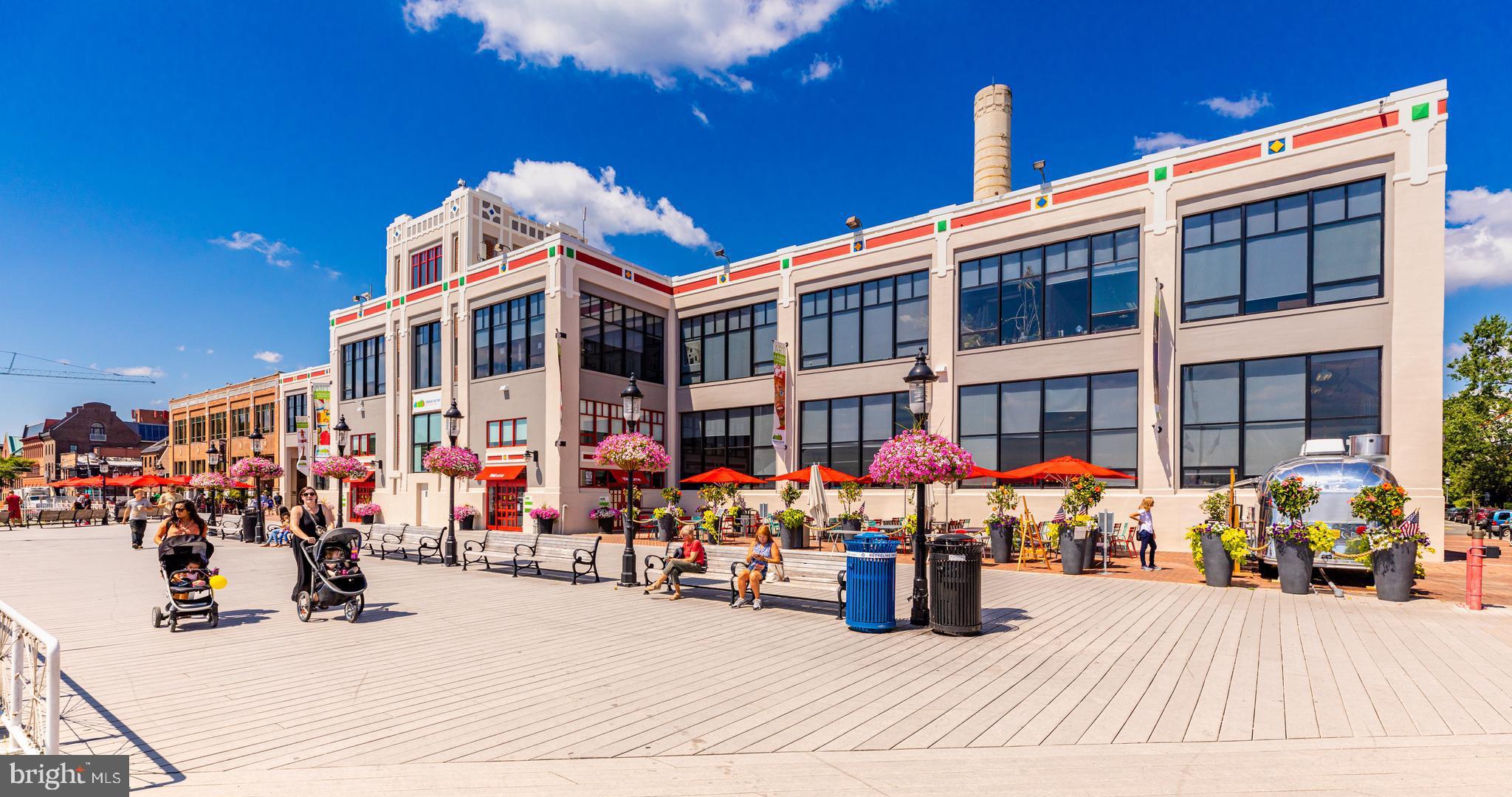 OLD TOWN GREENS - Residential