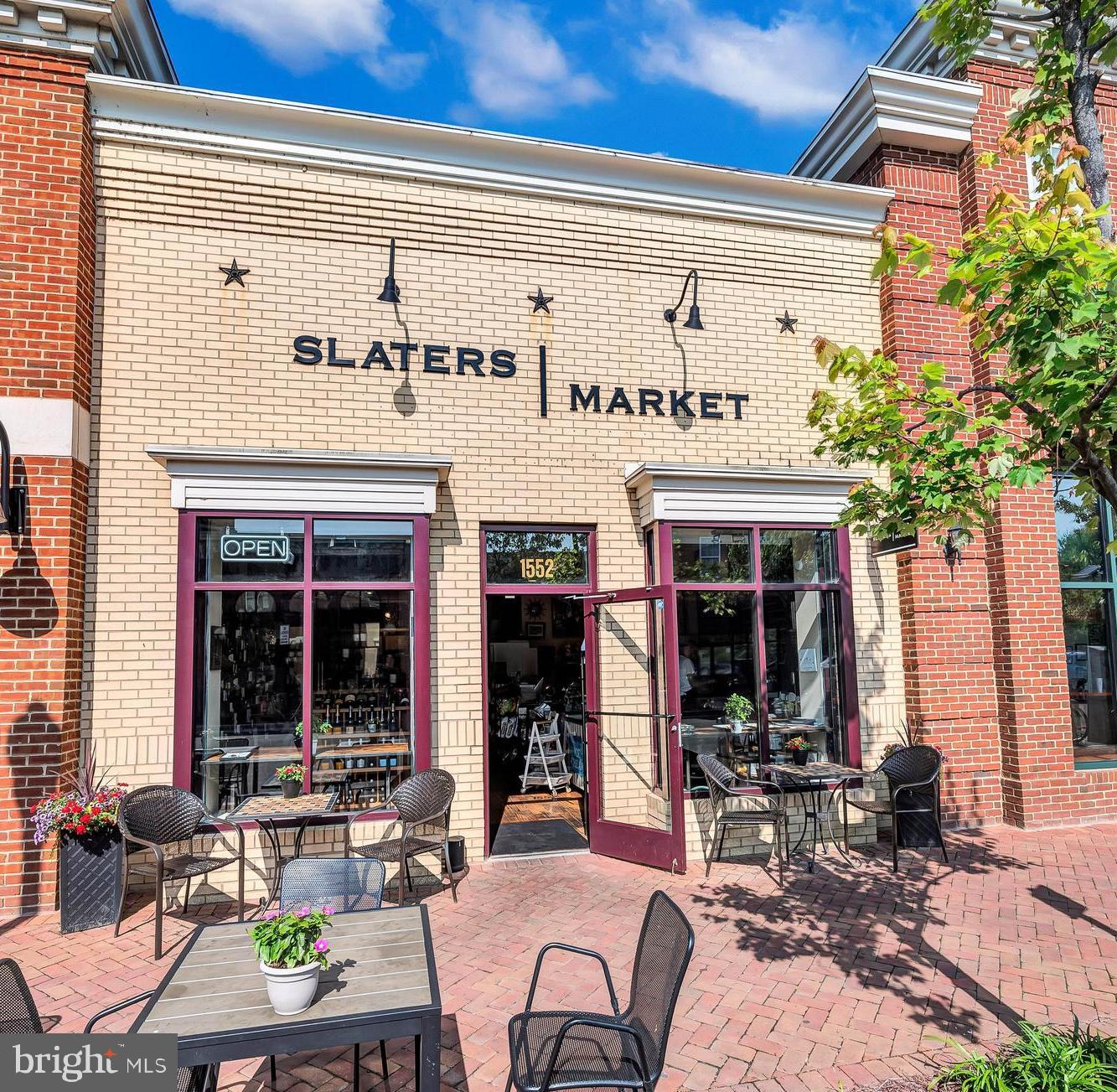 OLD TOWN GREENS - Residential