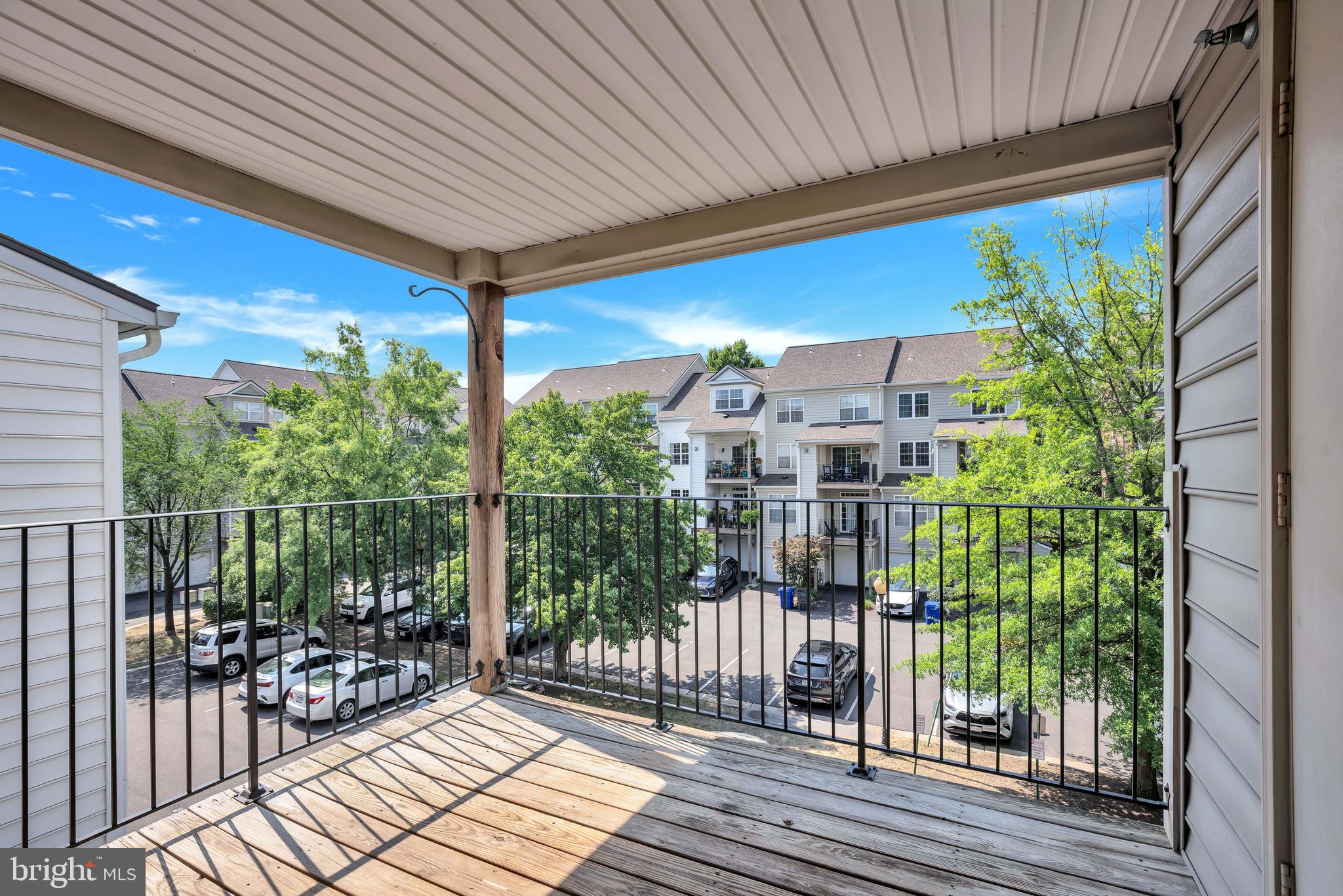 OLD TOWN GREENS - Residential