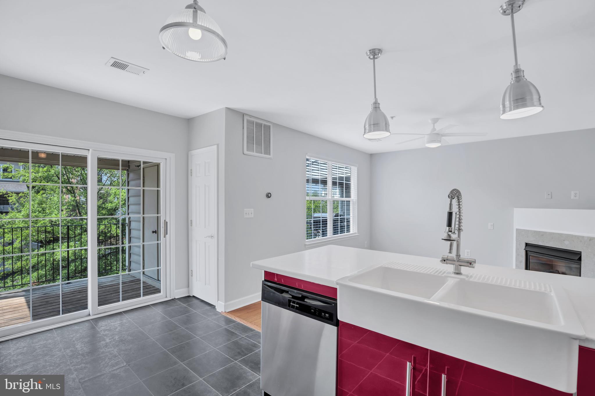 OLD TOWN GREENS - Residential