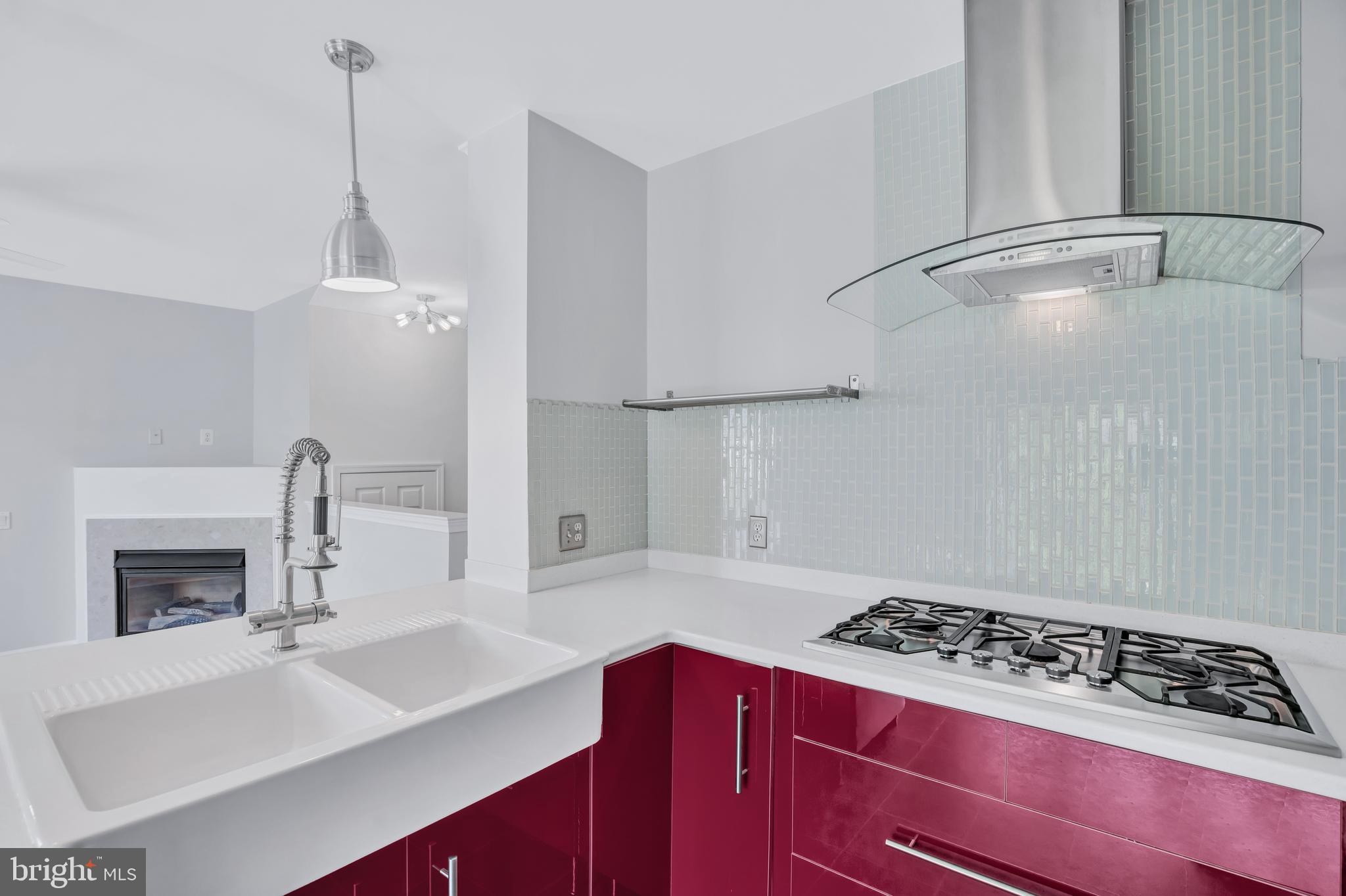 OLD TOWN GREENS - Residential