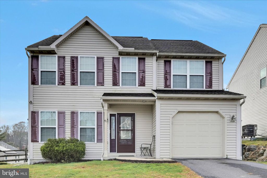 Photo of 41 Marsha, CRESSONA, PA 17929 (MLS # PASK2024596)