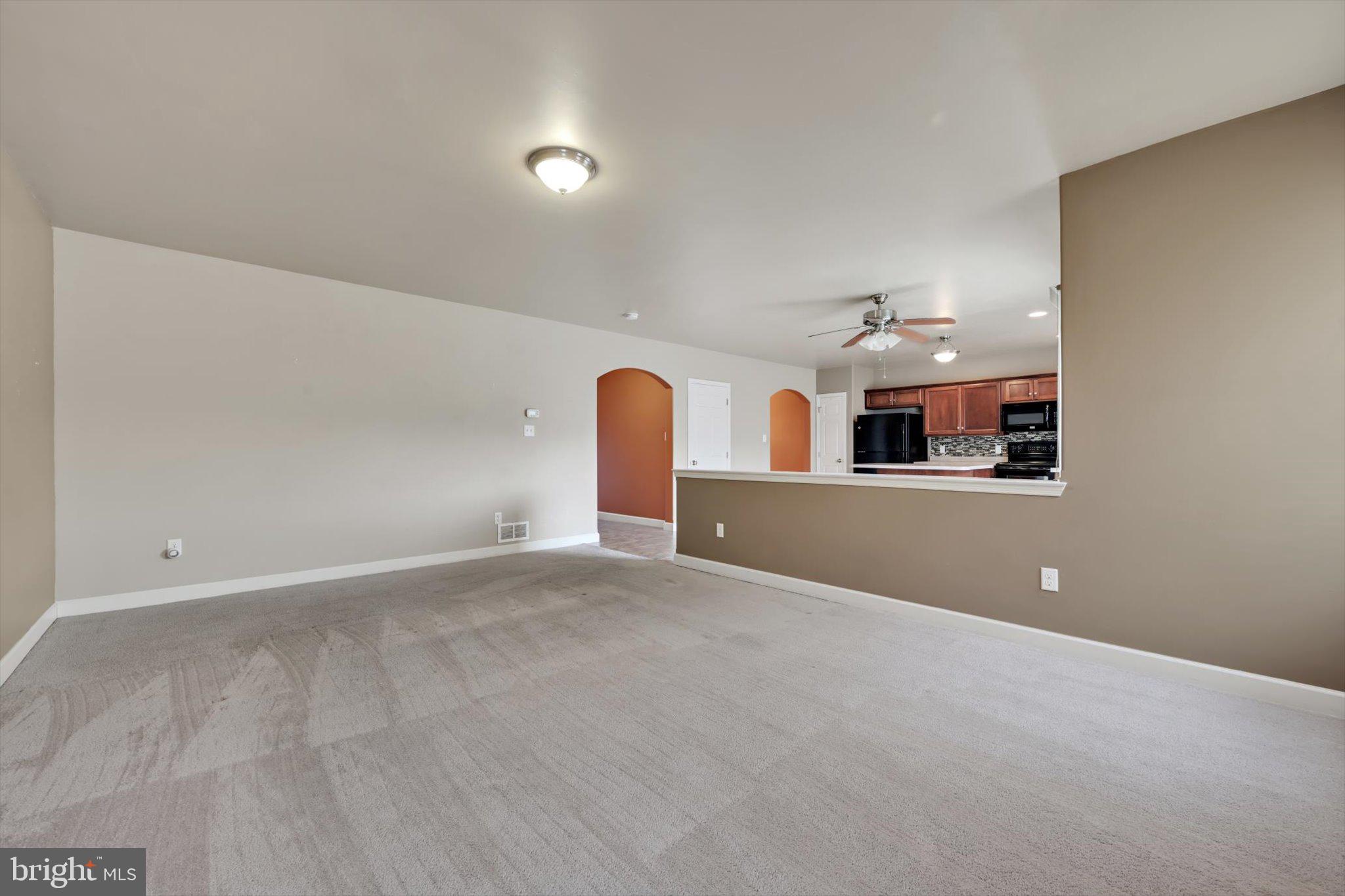 AMBER RIDGE - Residential