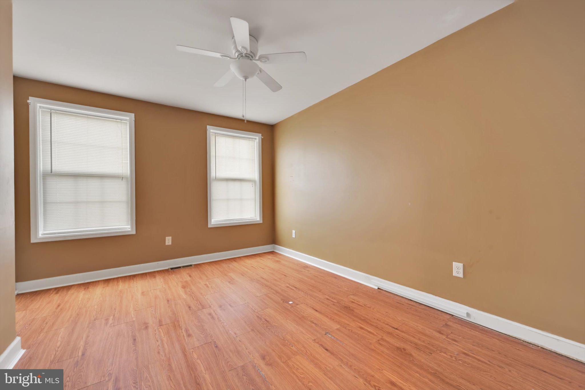 AMBER RIDGE - Residential