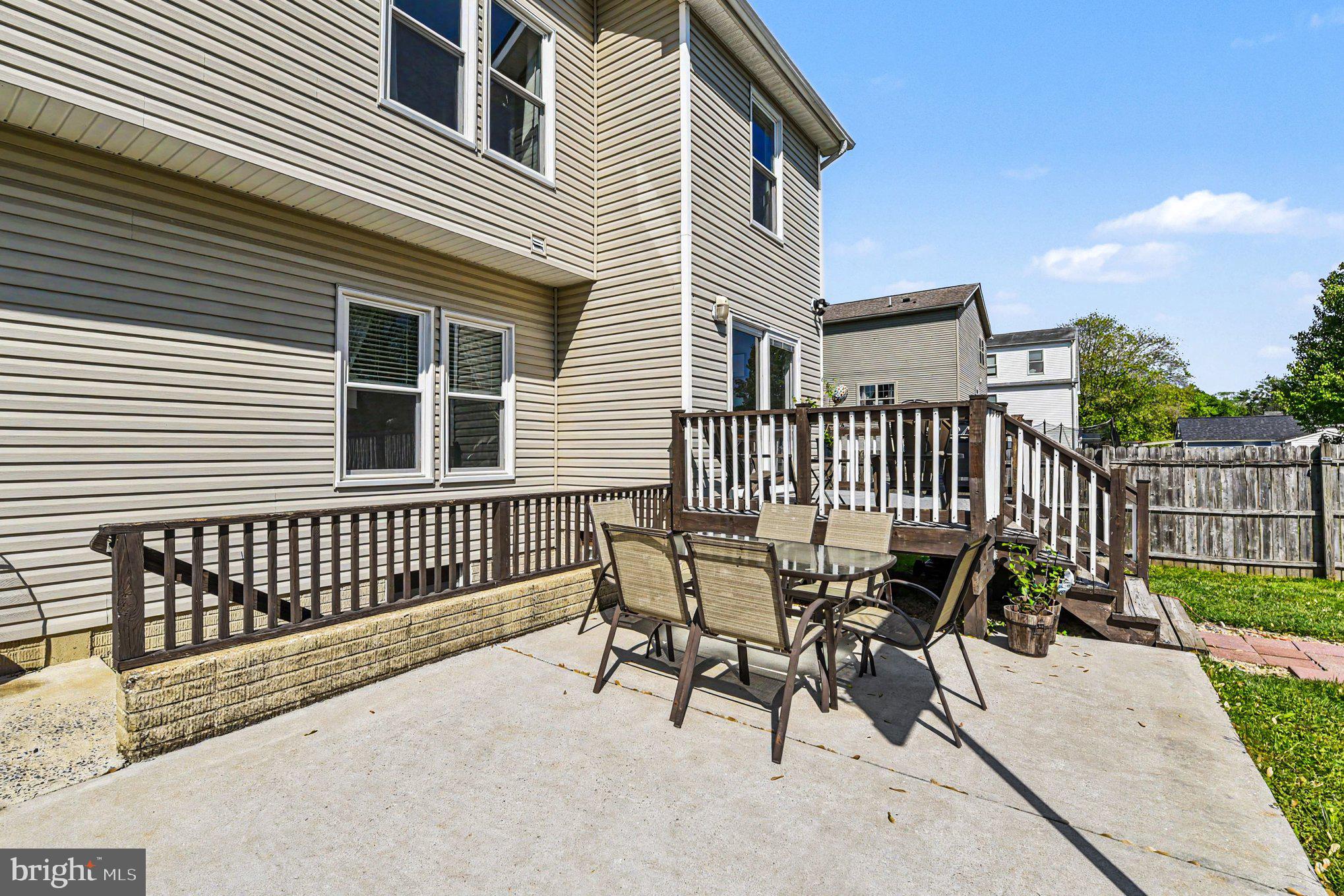 OLIVER BEACH - Residential