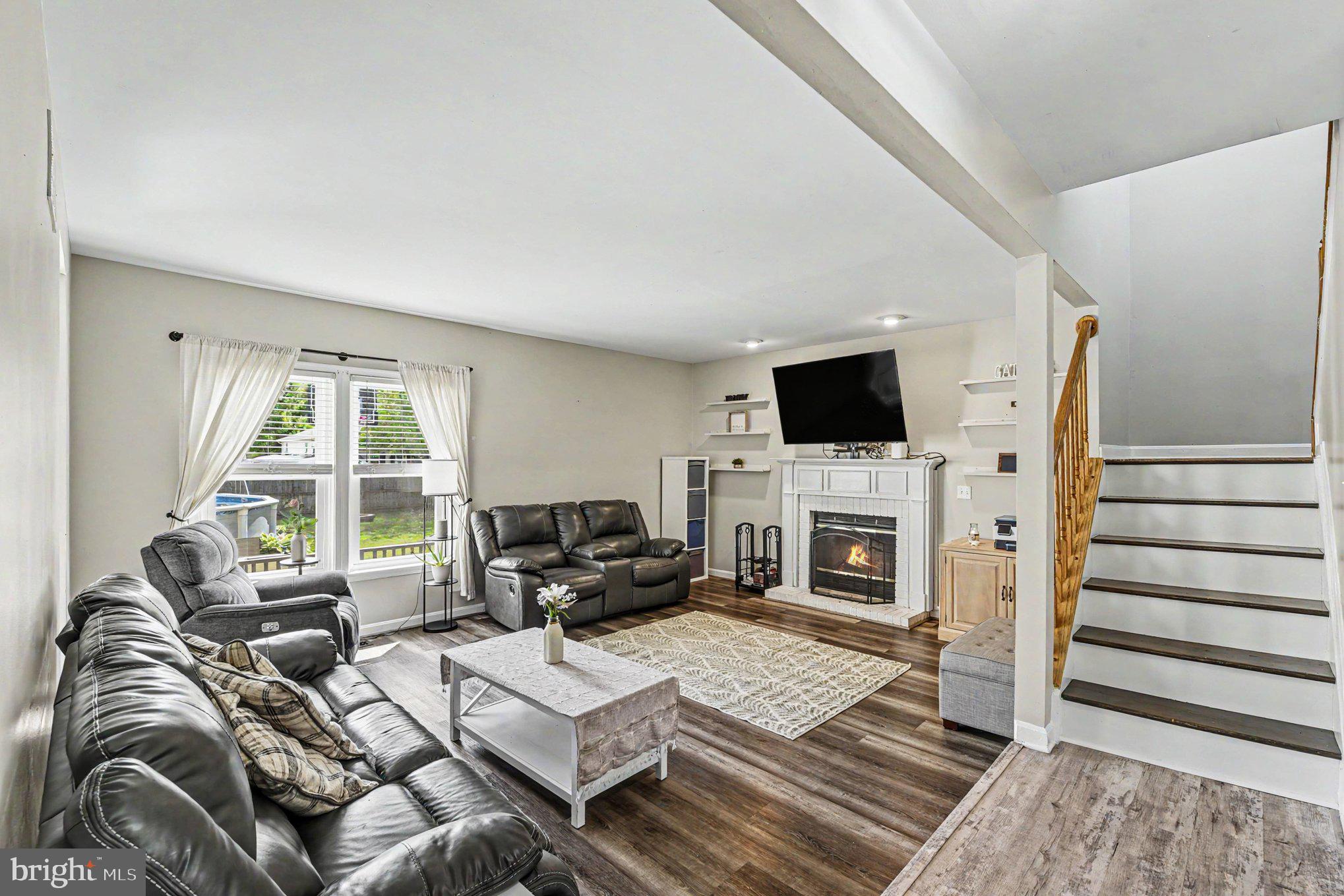 OLIVER BEACH - Residential