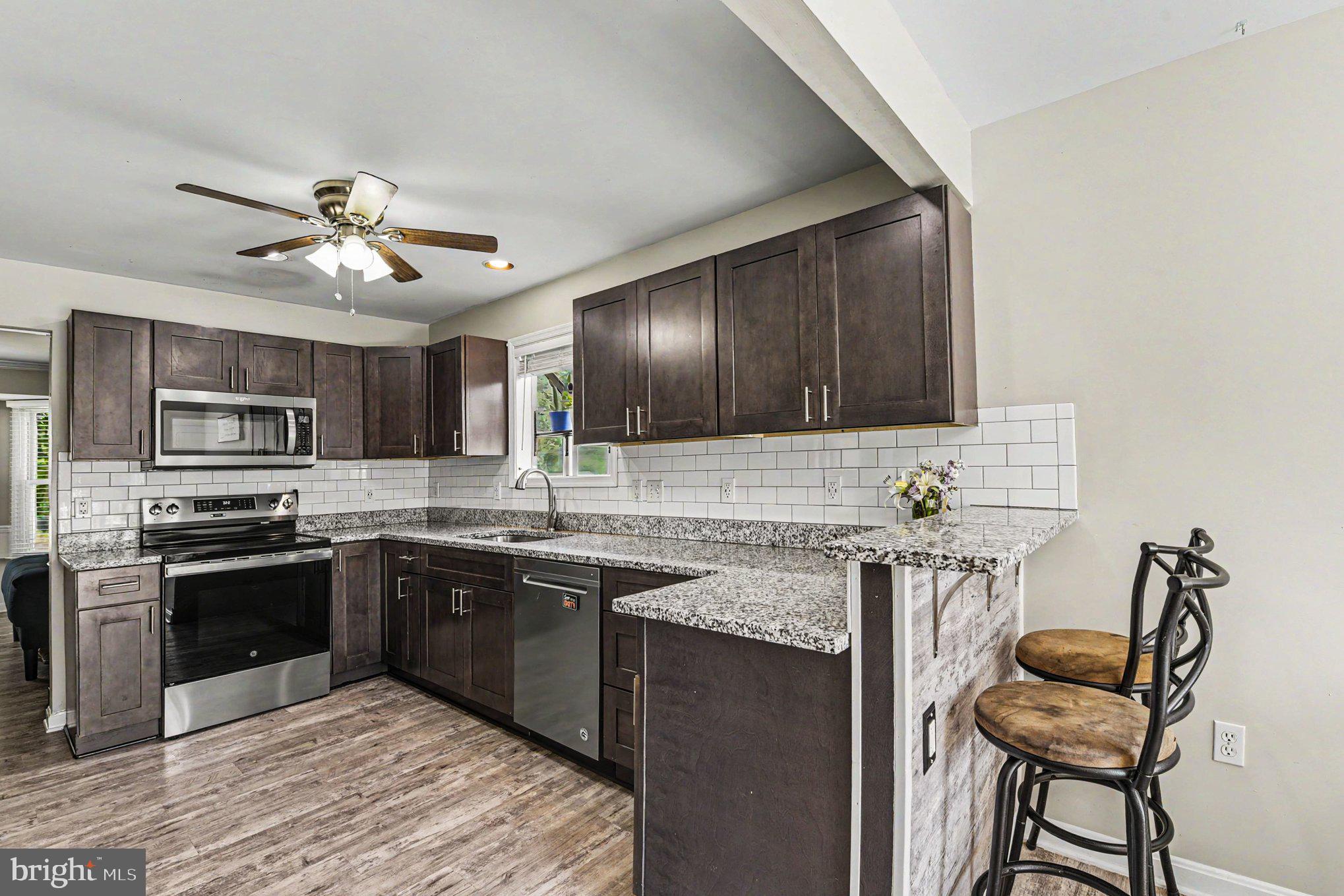 OLIVER BEACH - Residential