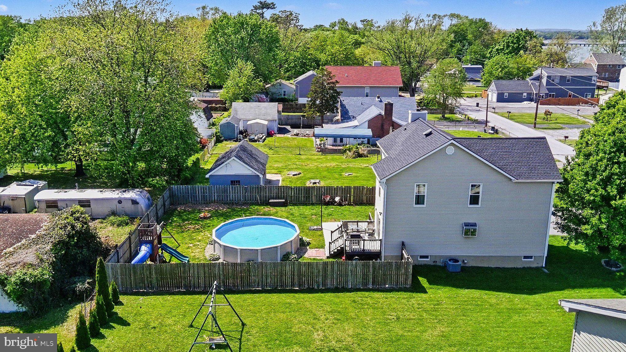 OLIVER BEACH - Residential