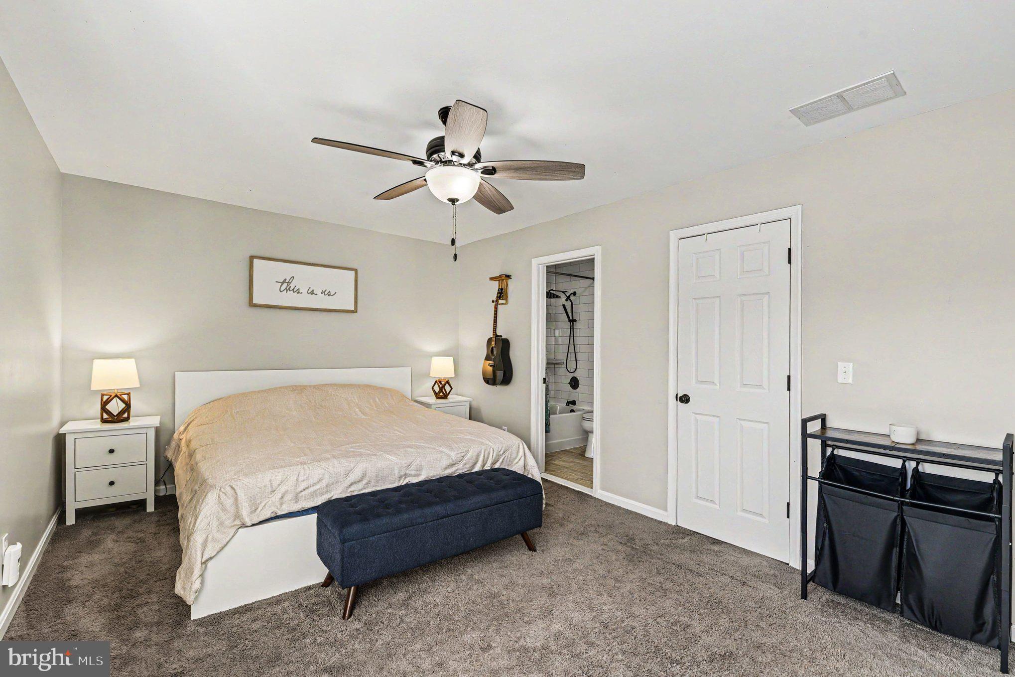 OLIVER BEACH - Residential