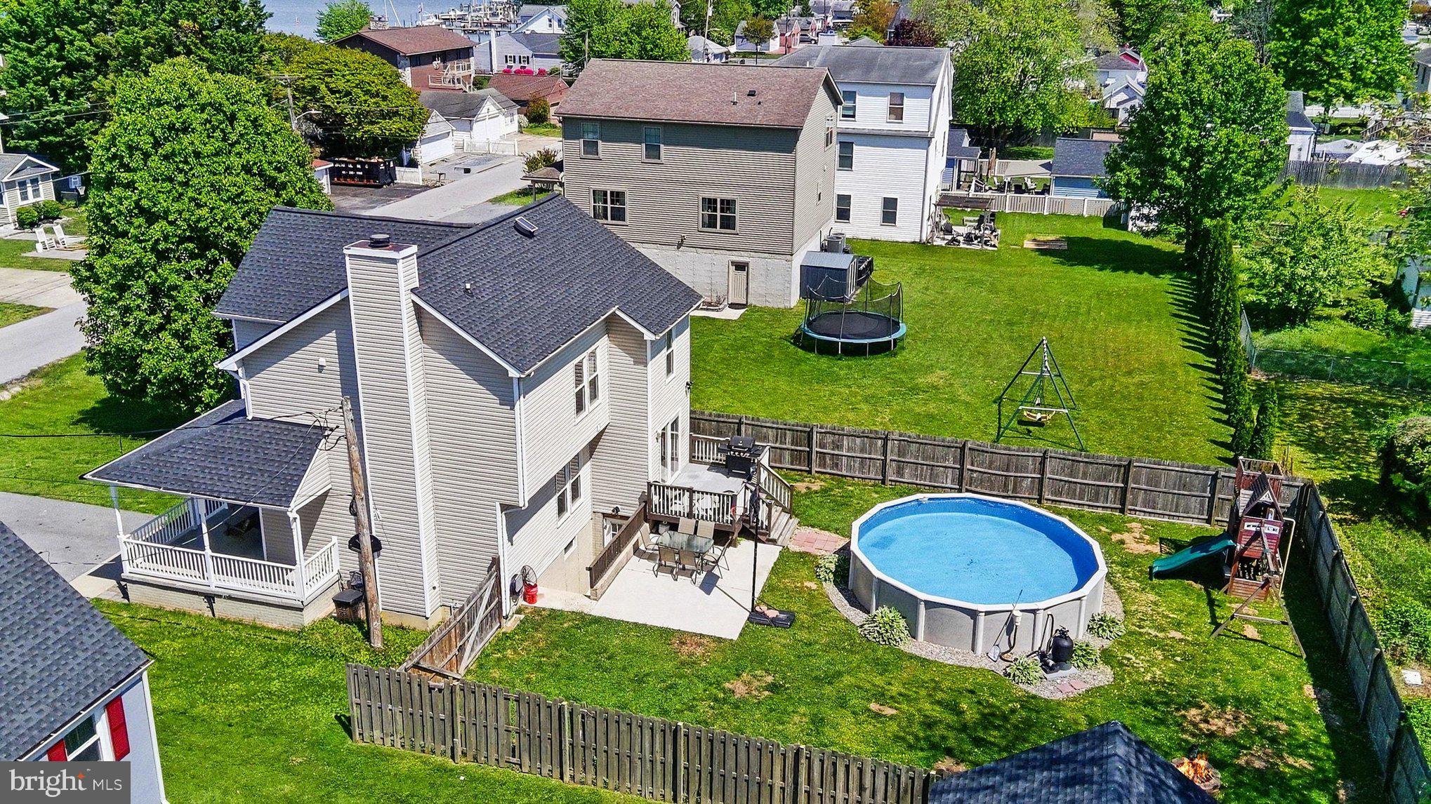 OLIVER BEACH - Residential