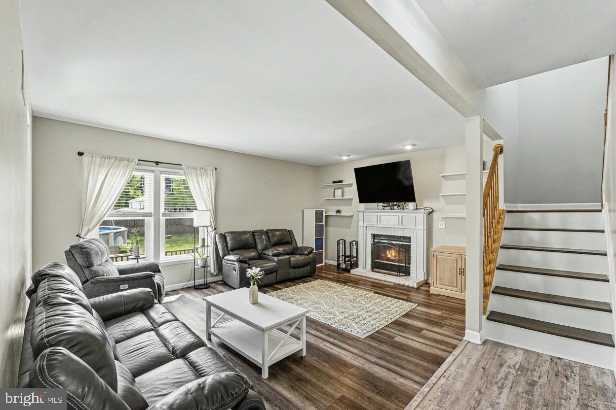 OLIVER BEACH - Residential