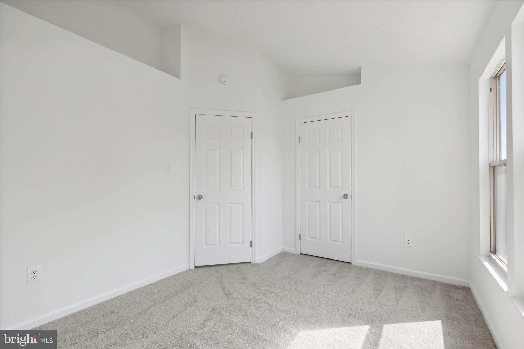 GUNNERS LAKE VILLAGE - Residential