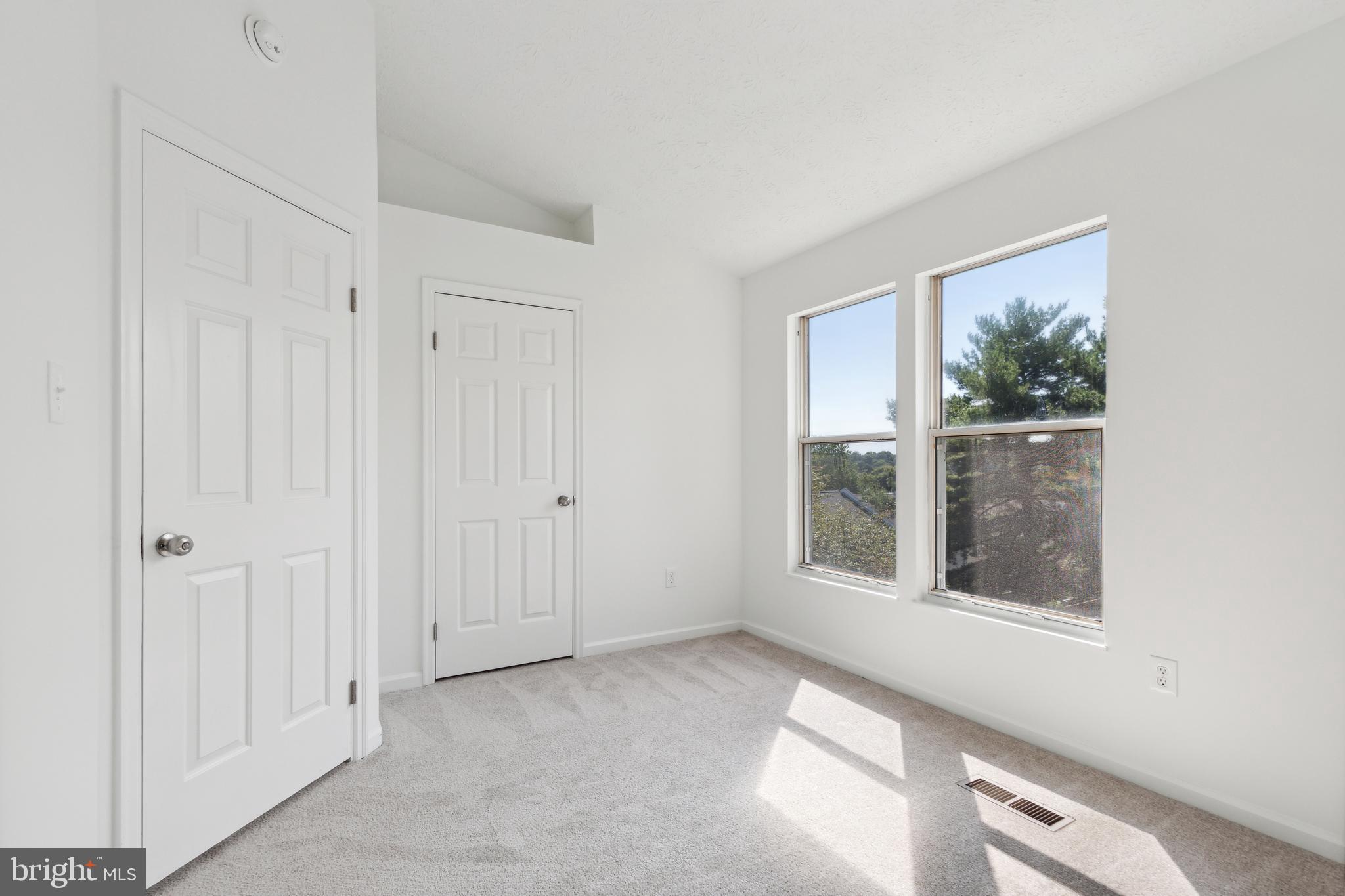 GUNNERS LAKE VILLAGE - Residential