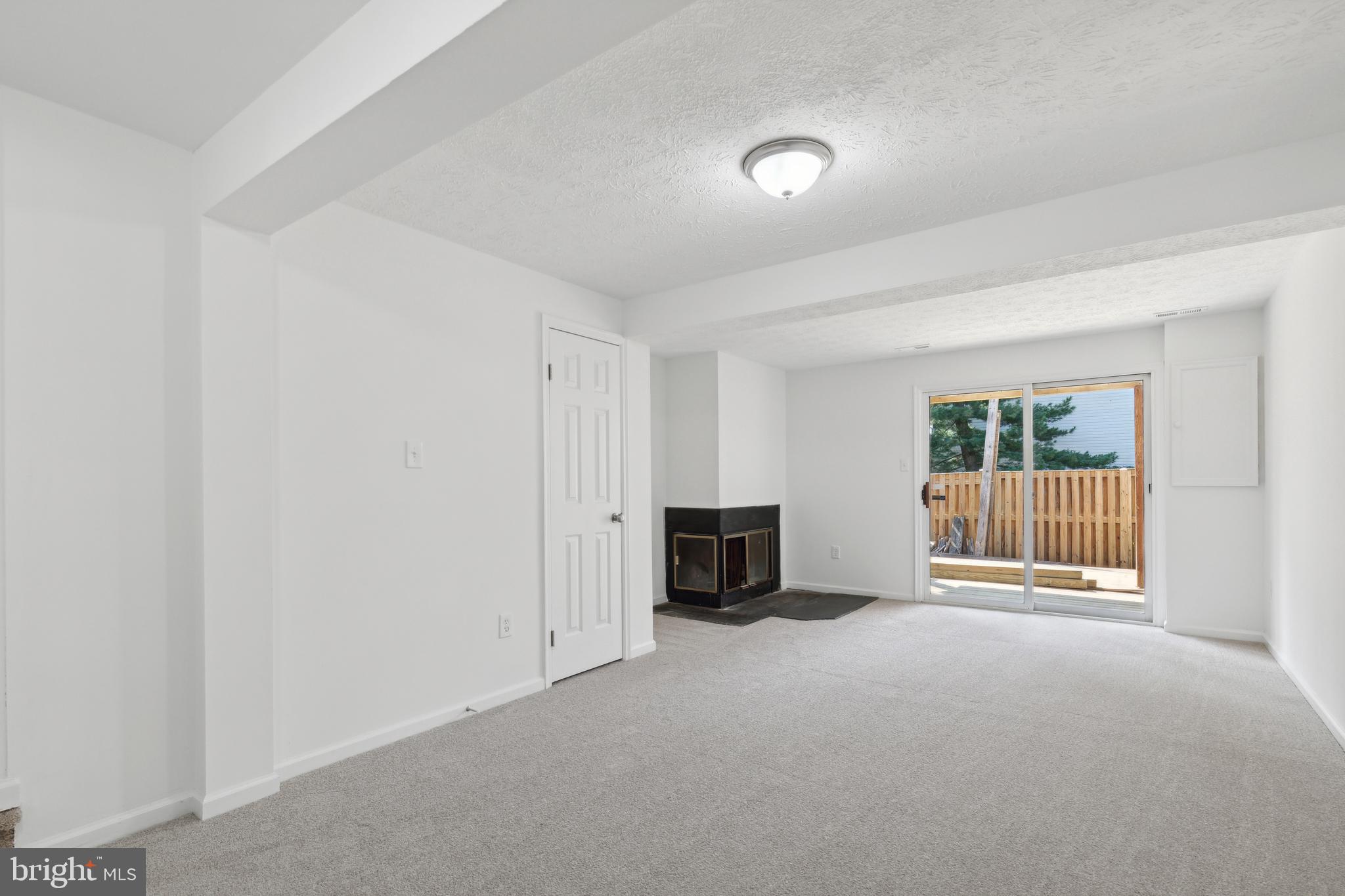 GUNNERS LAKE VILLAGE - Residential