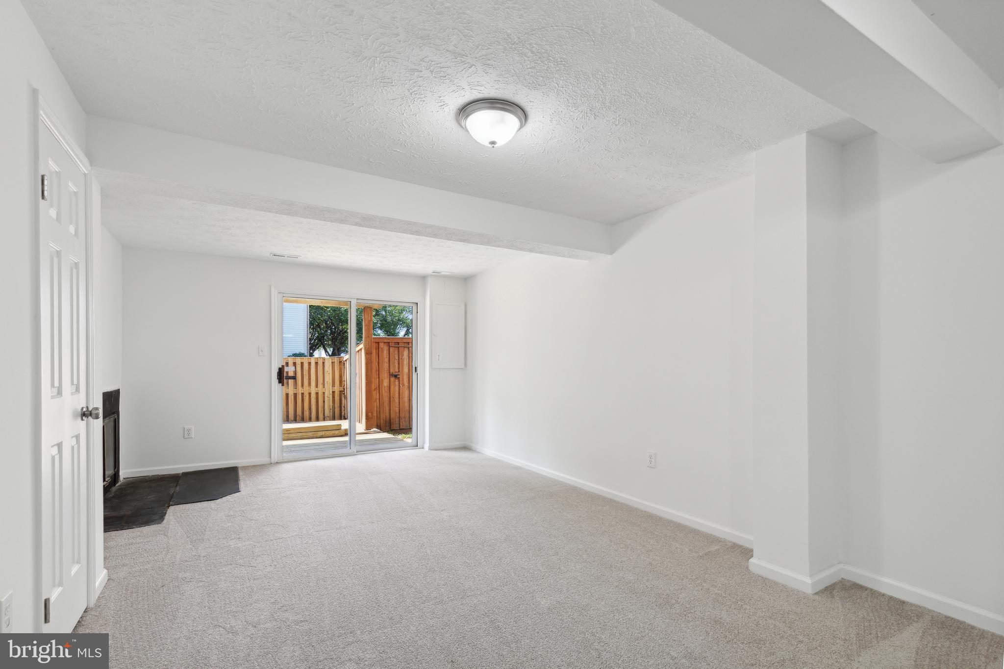 GUNNERS LAKE VILLAGE - Residential