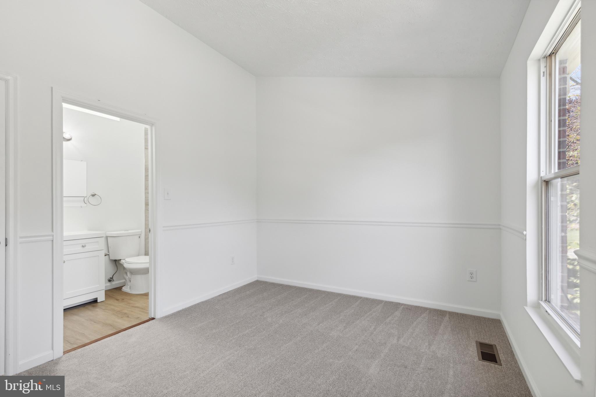 GUNNERS LAKE VILLAGE - Residential