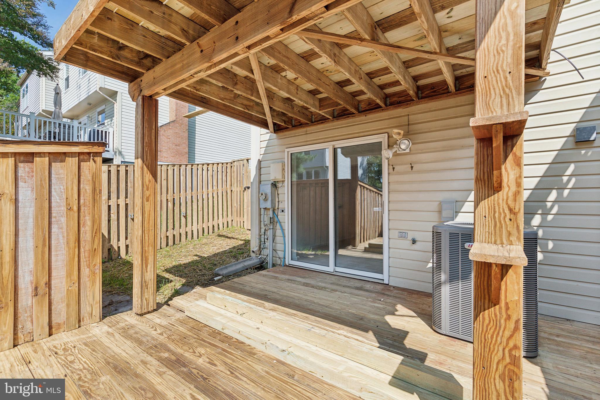 GUNNERS LAKE VILLAGE - Residential