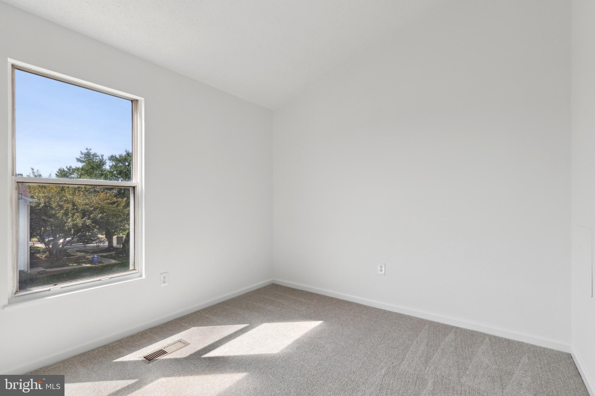 GUNNERS LAKE VILLAGE - Residential