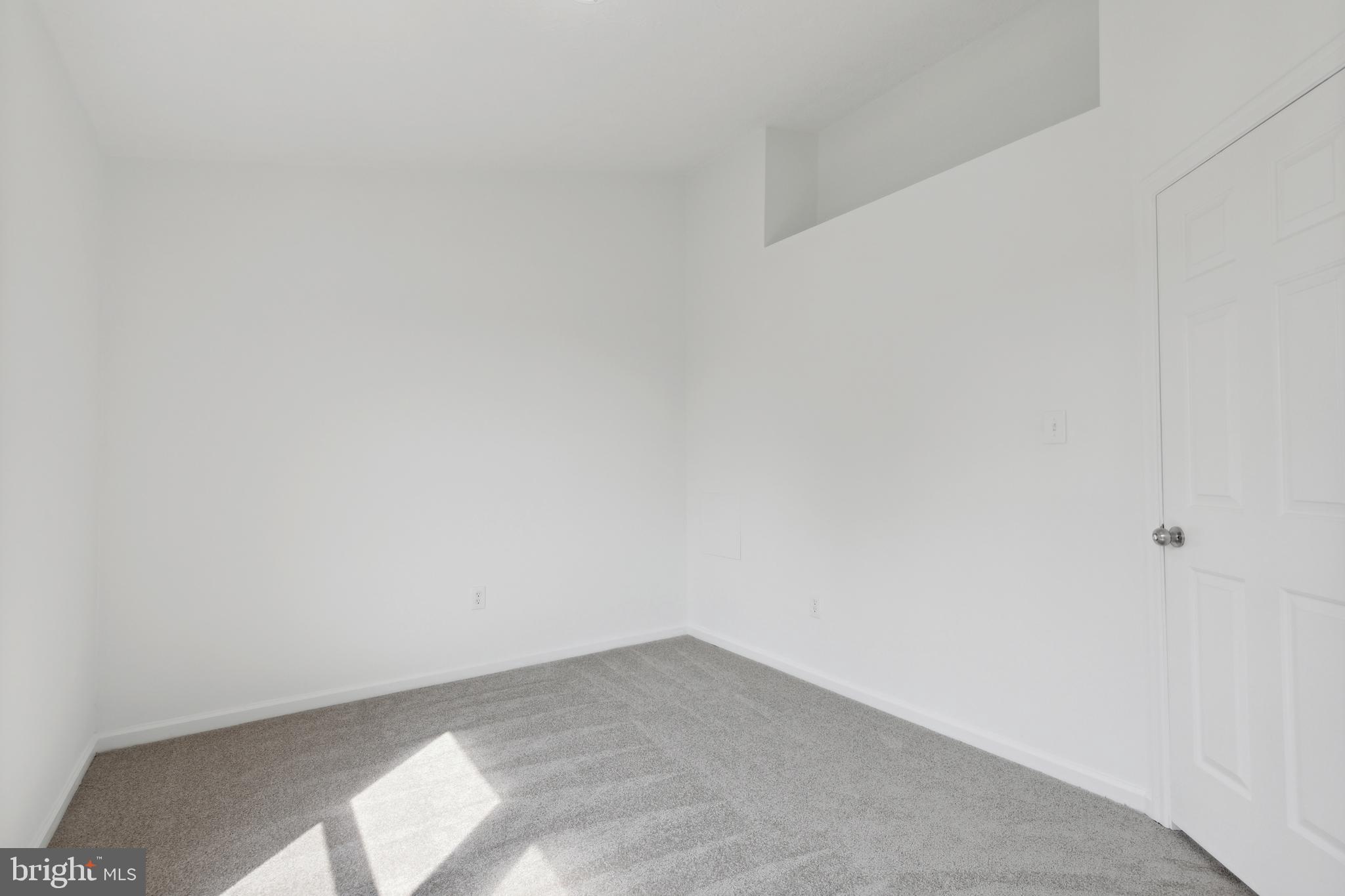 GUNNERS LAKE VILLAGE - Residential