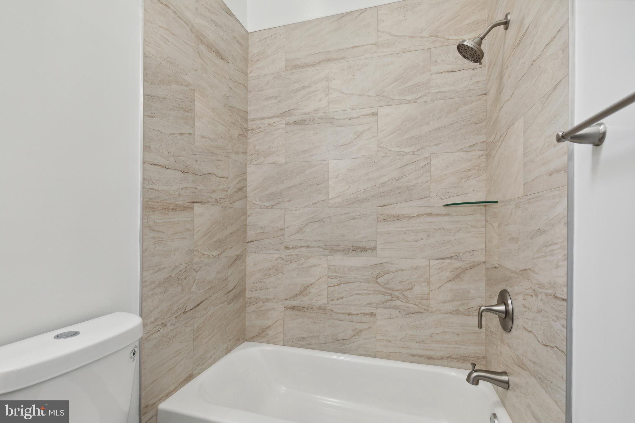 GUNNERS LAKE VILLAGE - Residential