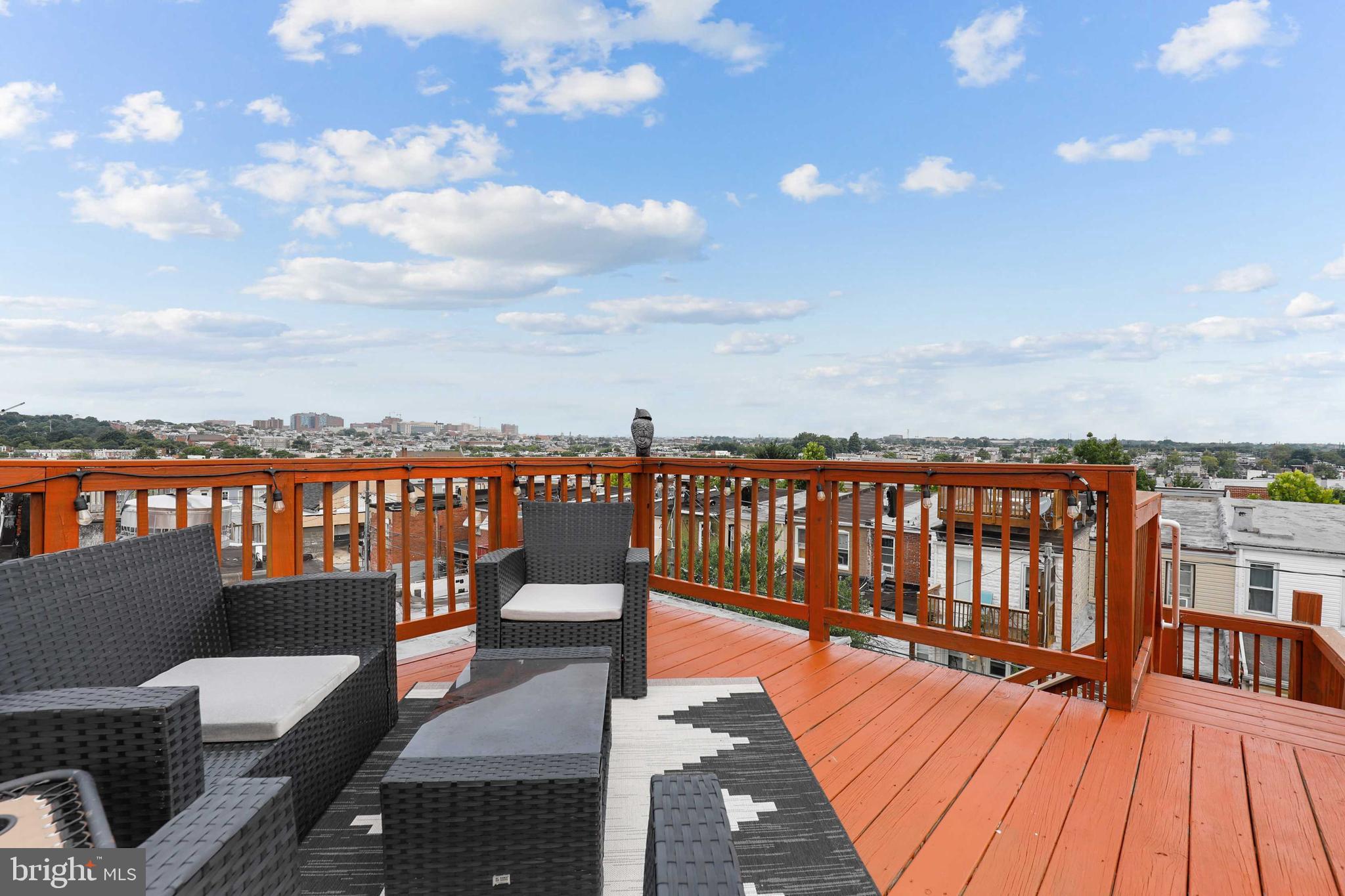 HIGHLANDTOWN - Residential