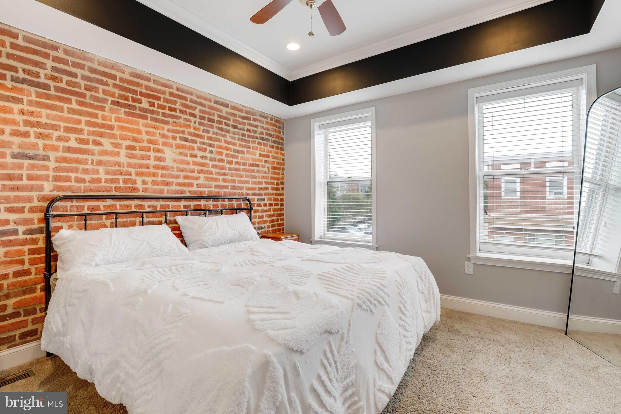 HIGHLANDTOWN - Residential