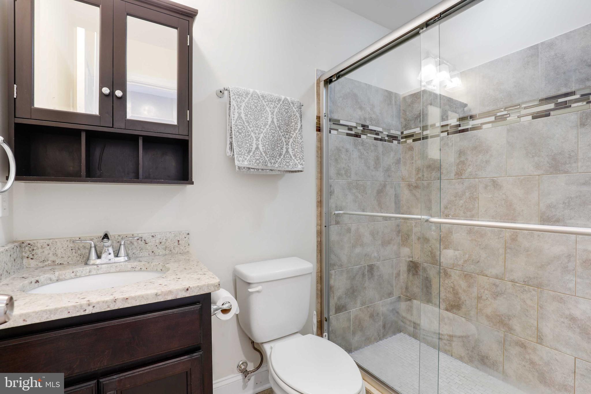 HIGHLANDTOWN - Residential