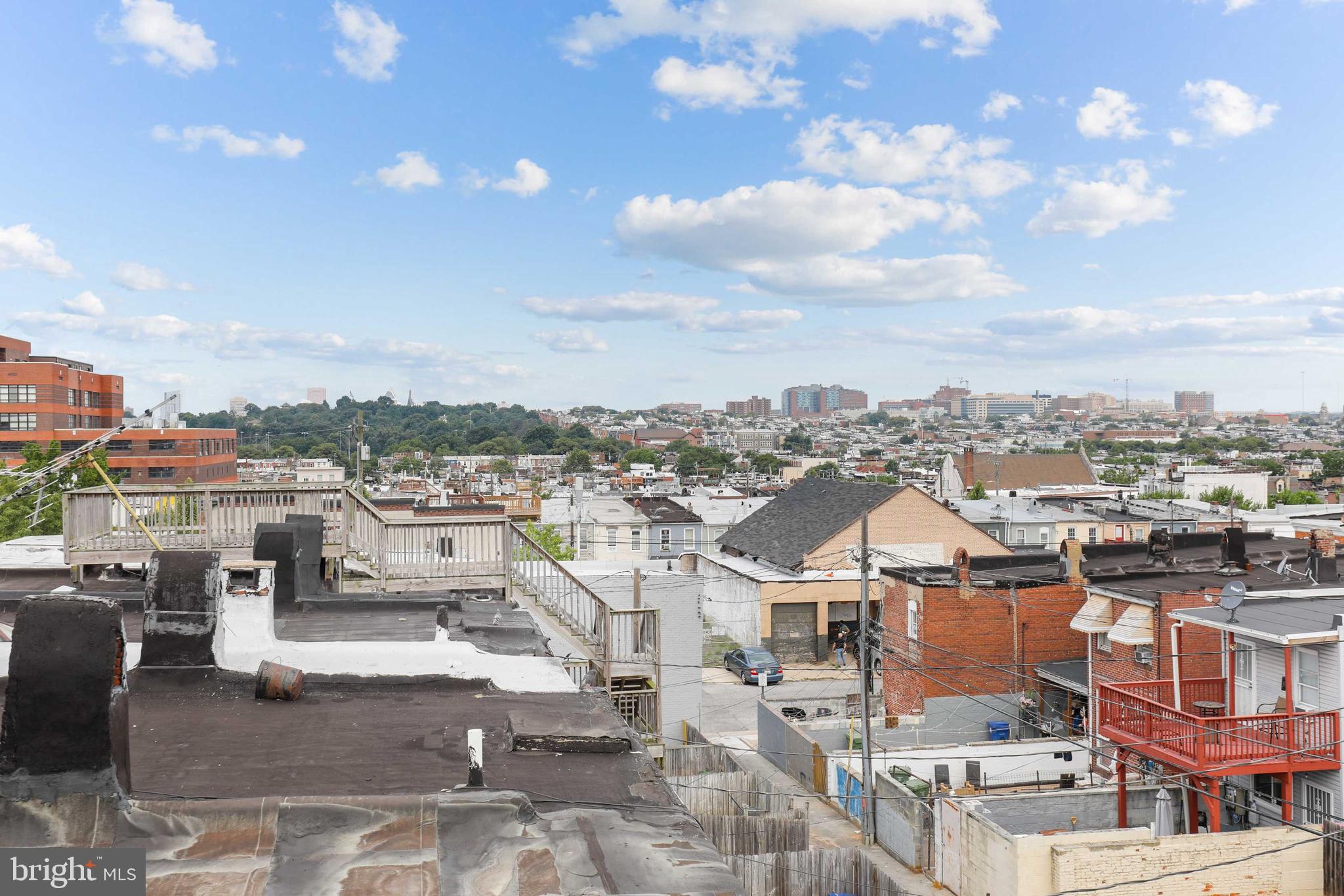 HIGHLANDTOWN - Residential