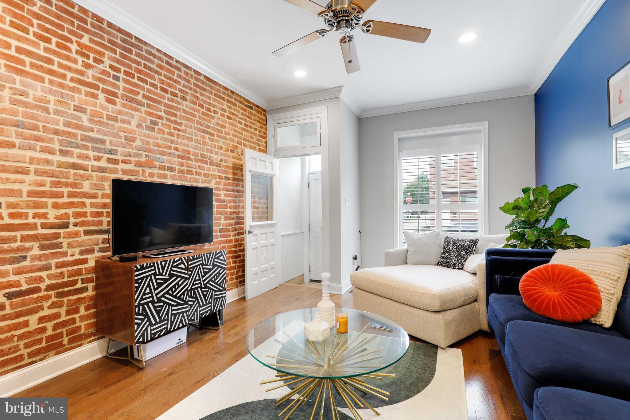 HIGHLANDTOWN - Residential