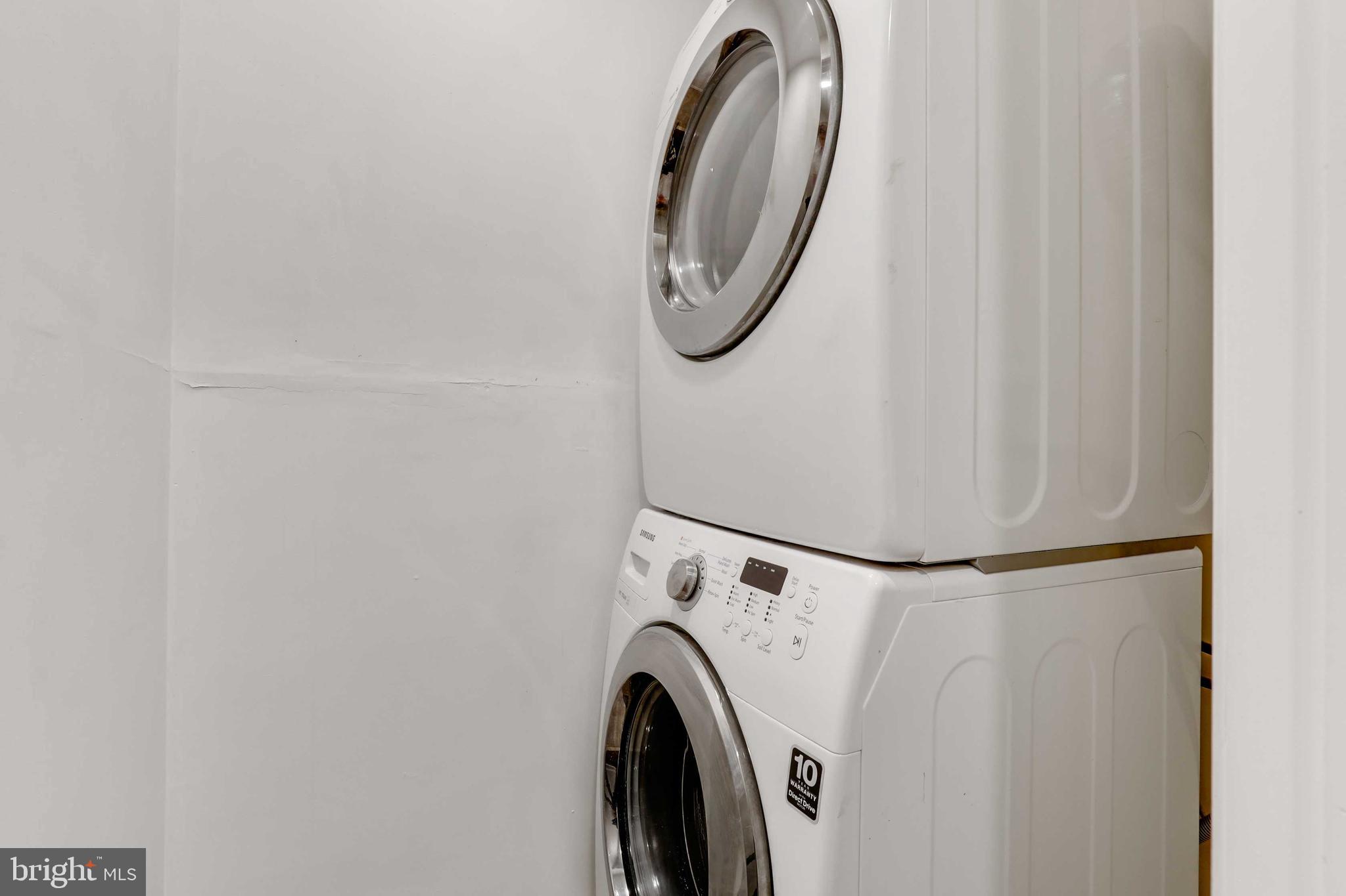 HIGHLANDTOWN - Residential