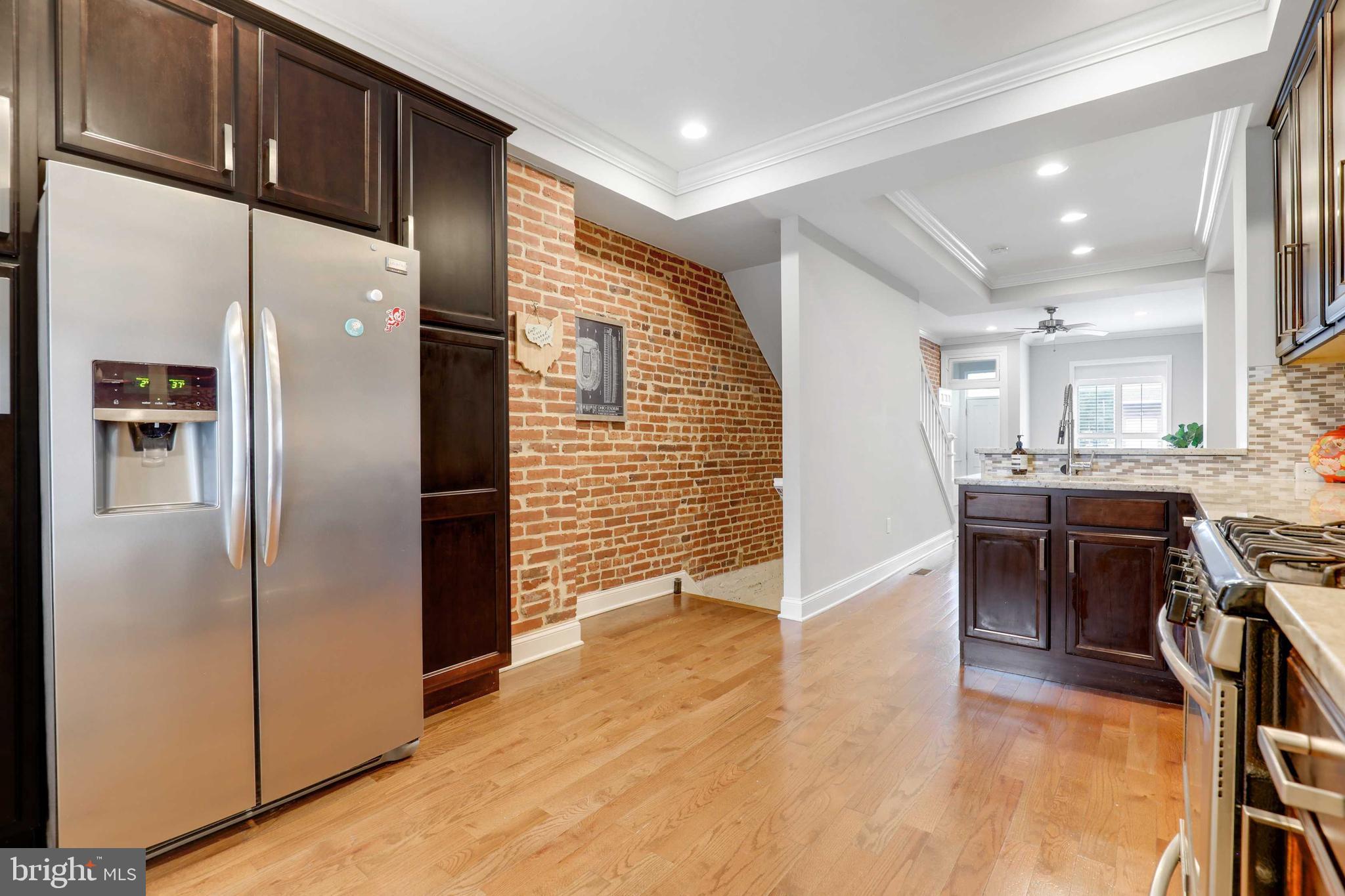 HIGHLANDTOWN - Residential