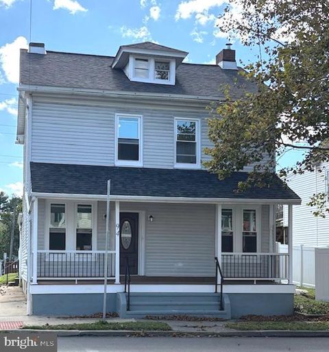 94 E PENN AVENUE WERNERSVILLE PA 19565