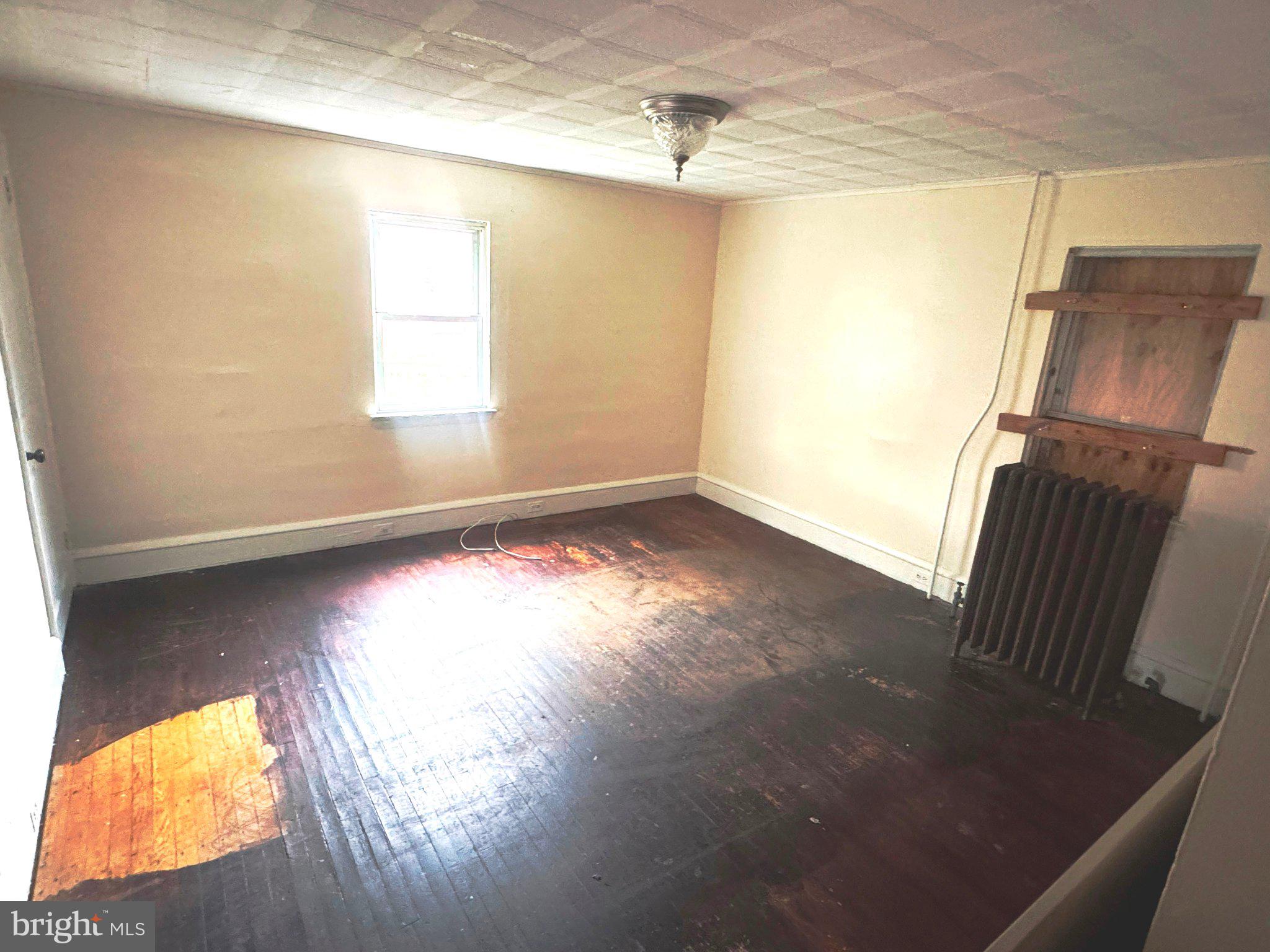 5 E RODGERS STREET