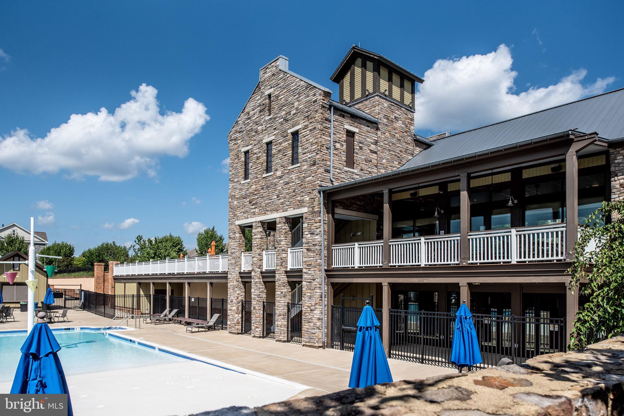 EMBREY MILL - Residential