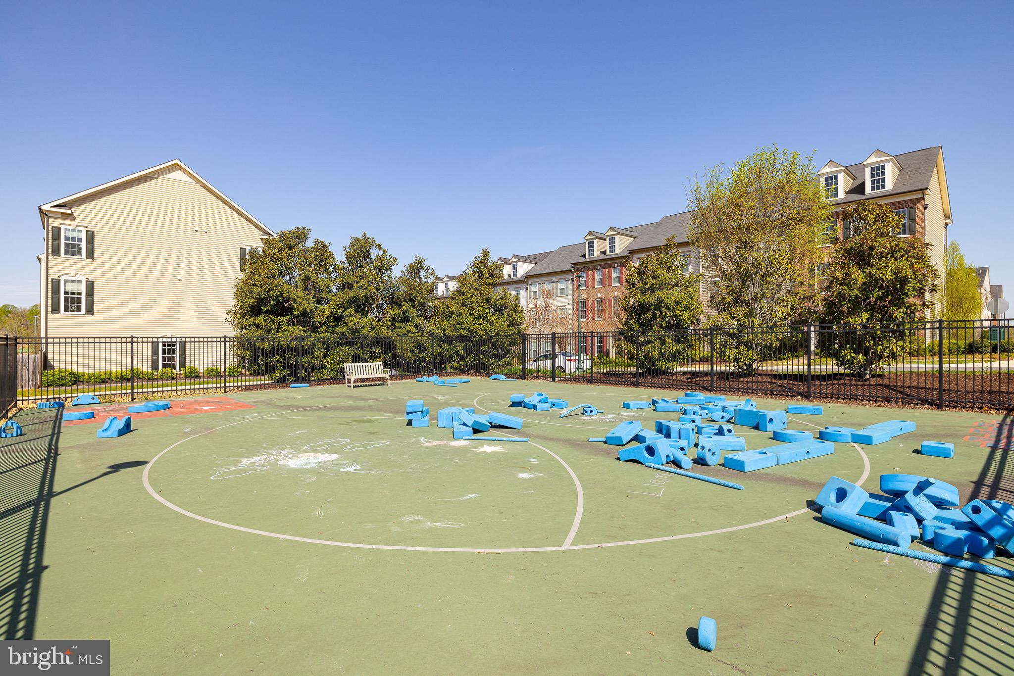 EMBREY MILL - Residential