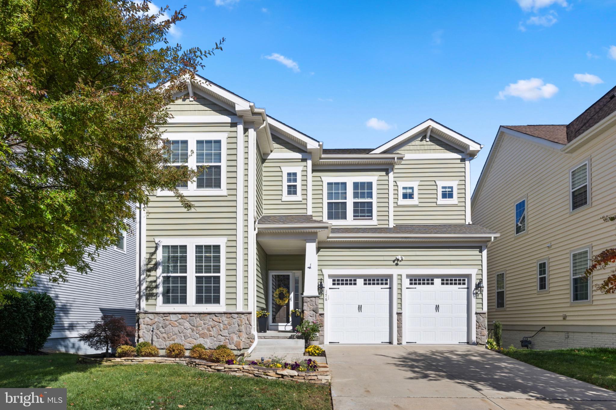 EMBREY MILL - Residential