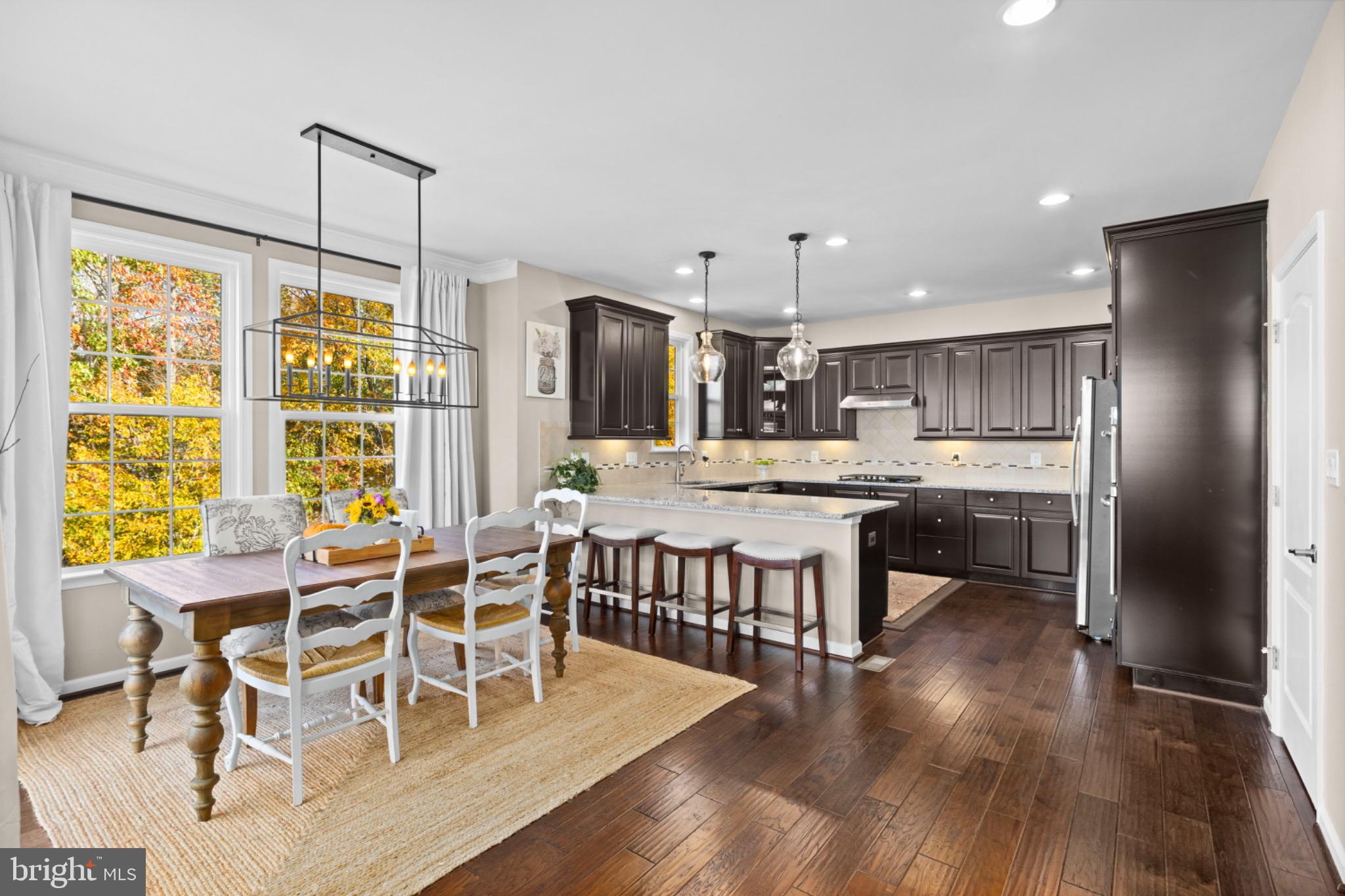 EMBREY MILL - Residential