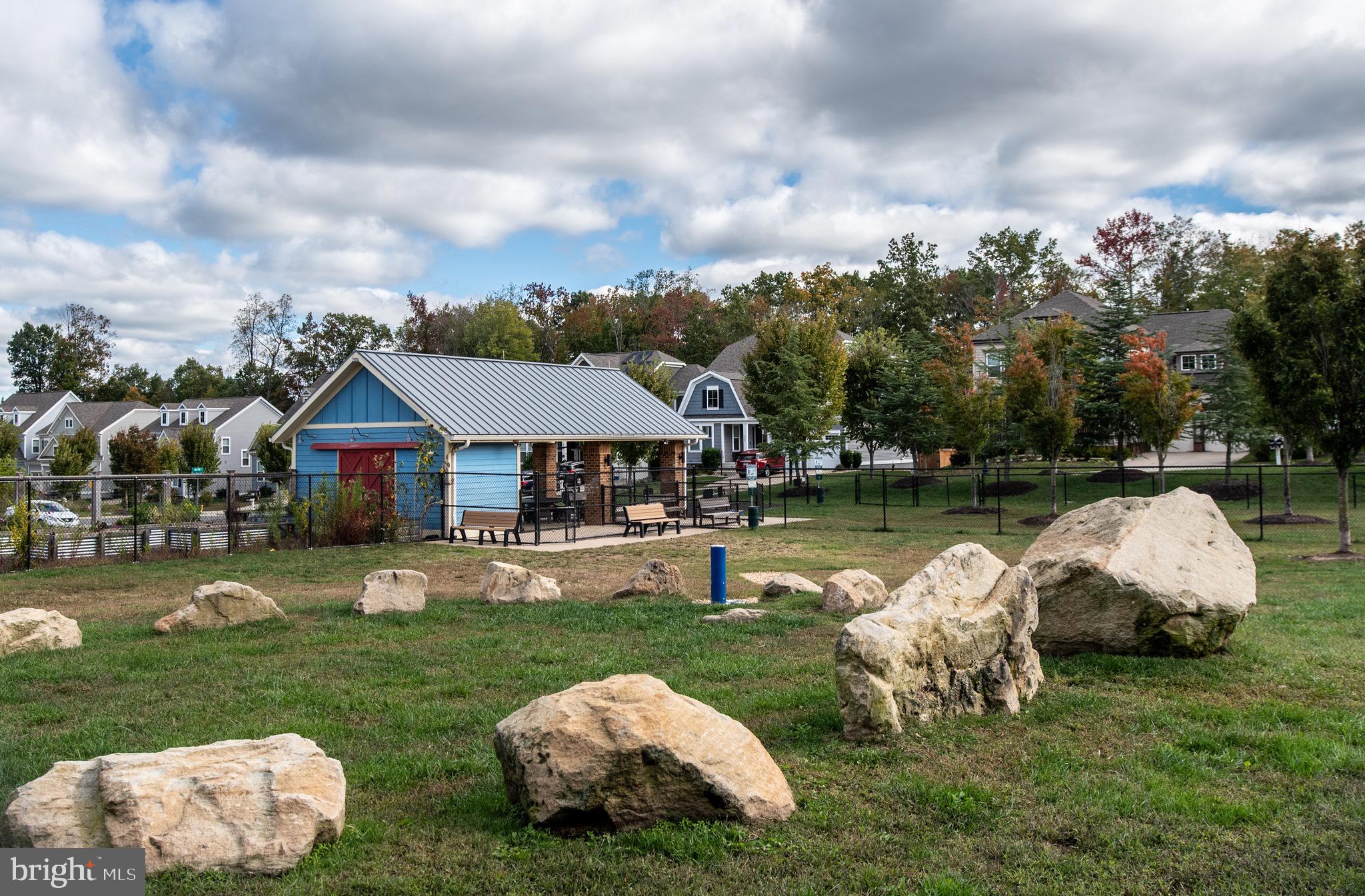 EMBREY MILL - Residential