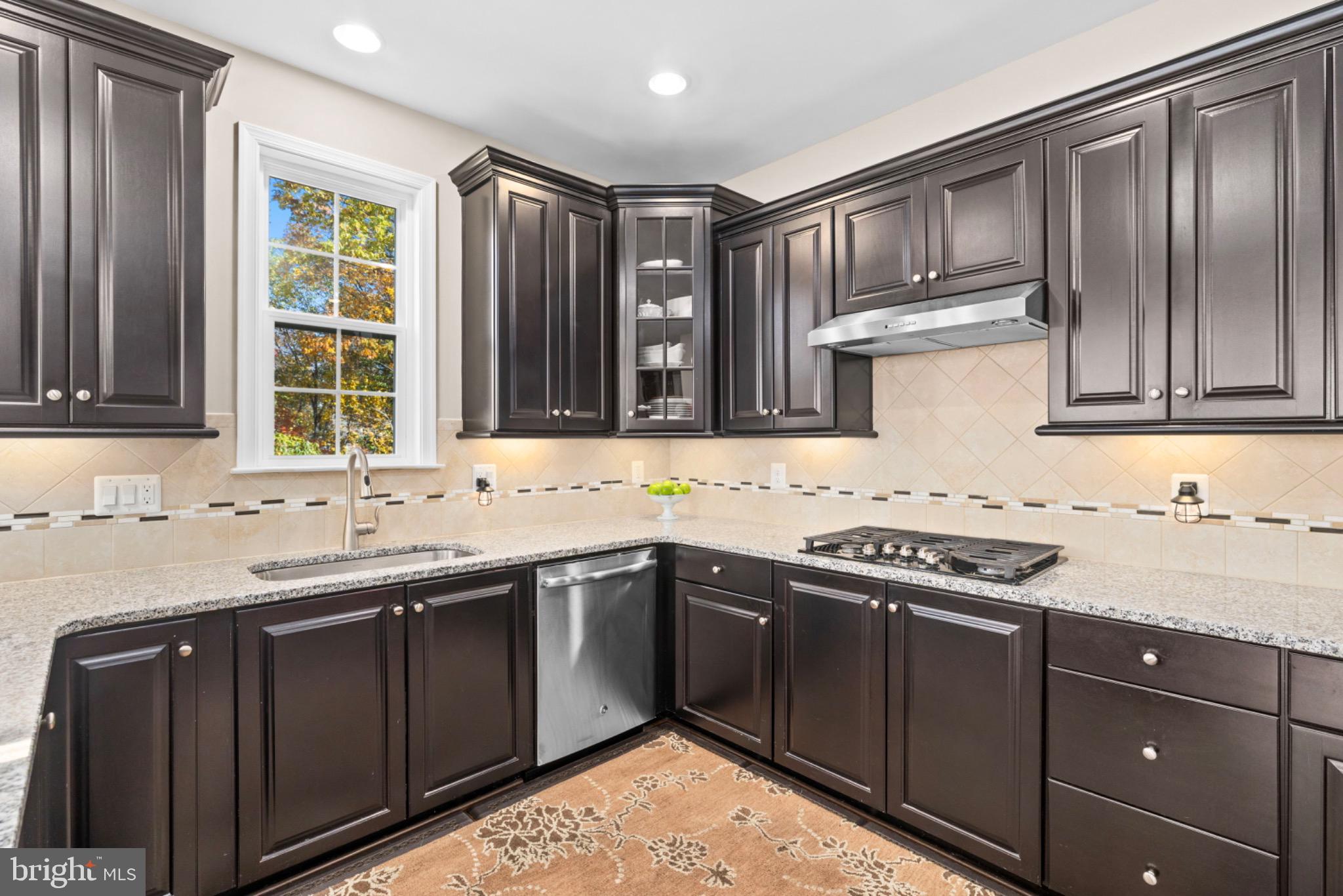 EMBREY MILL - Residential