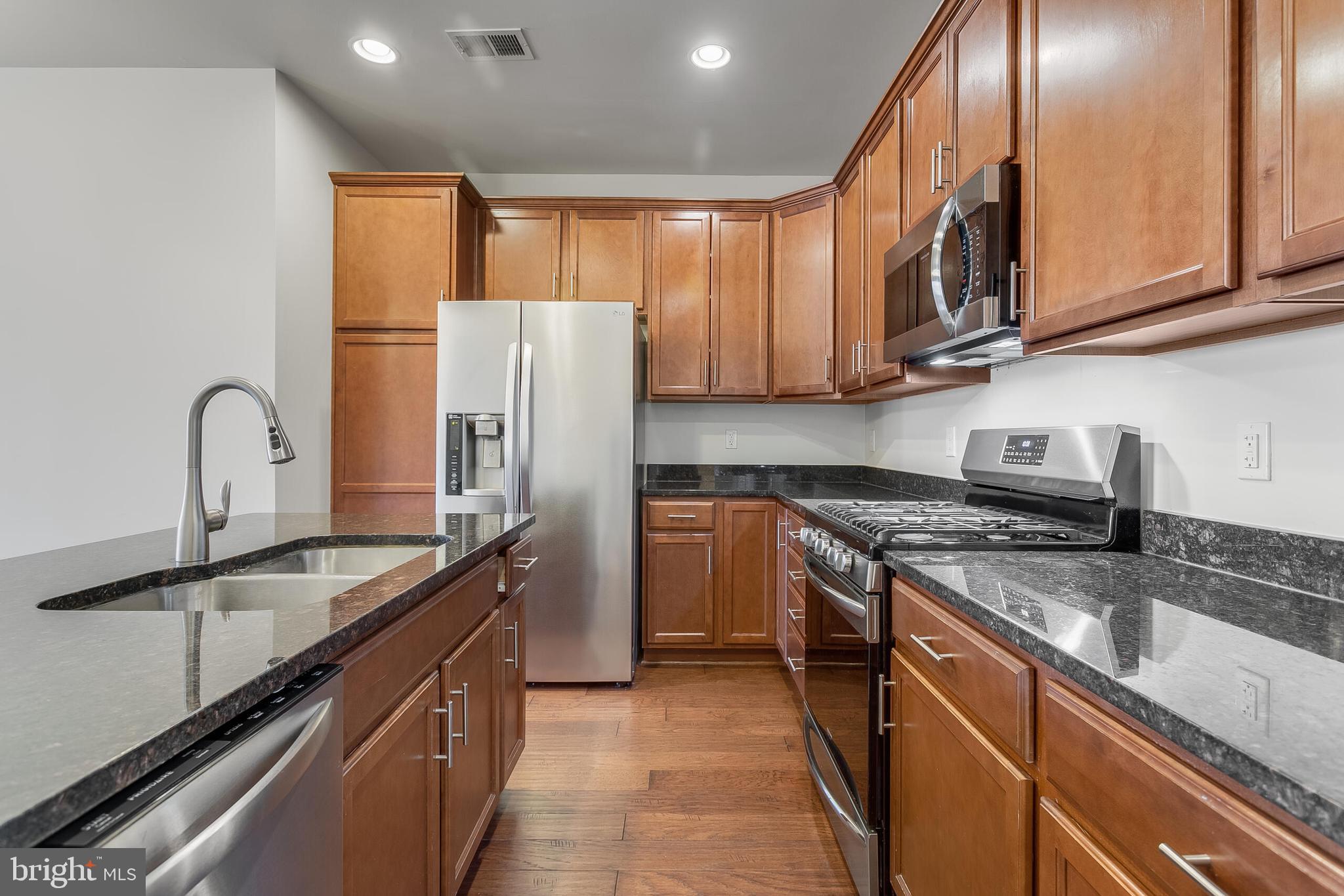 GOOSE CREEK - Residential Lease