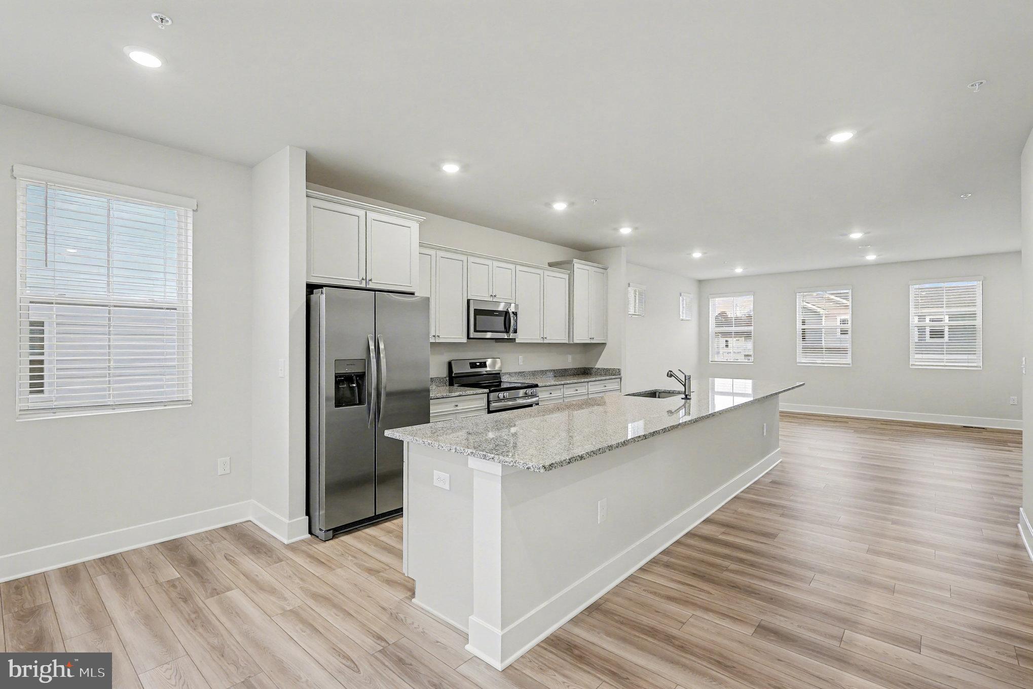 ST CHARLES - Residential Lease