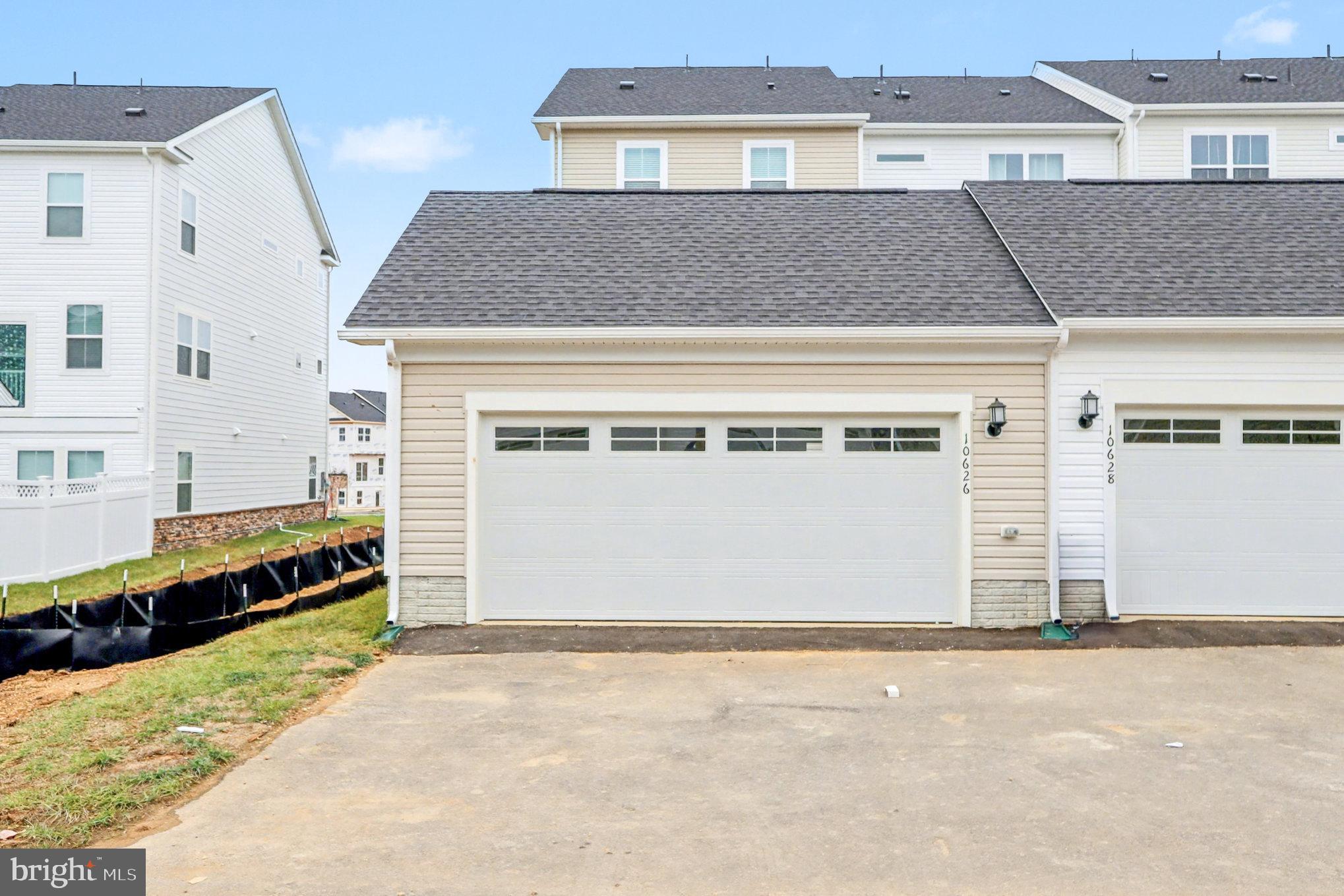 ST CHARLES - Residential Lease