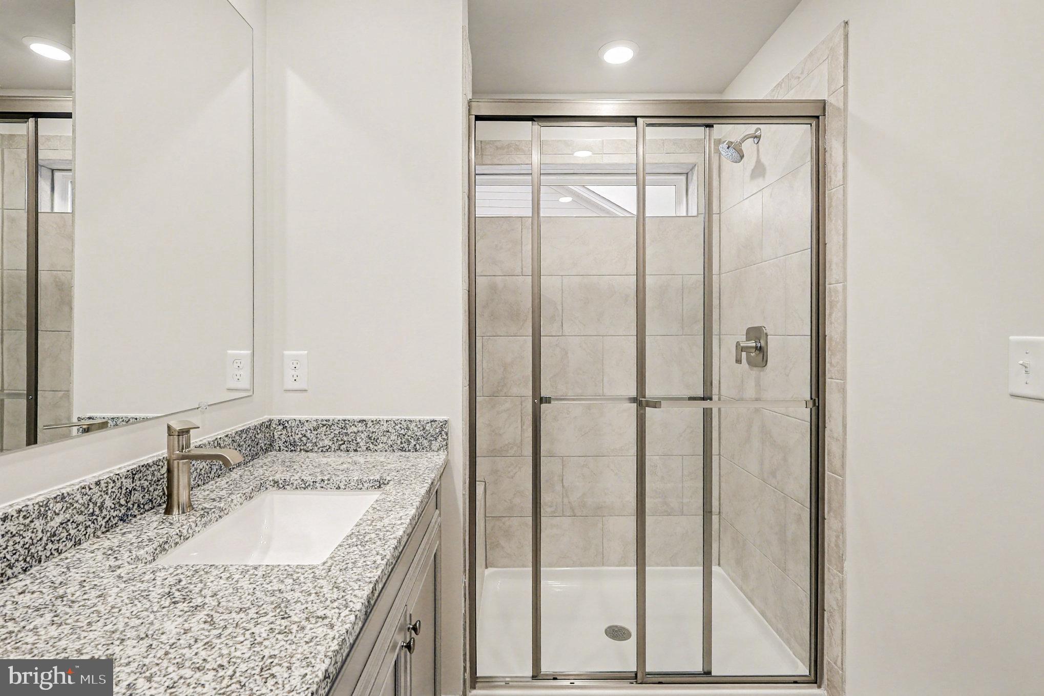 ST CHARLES - Residential Lease