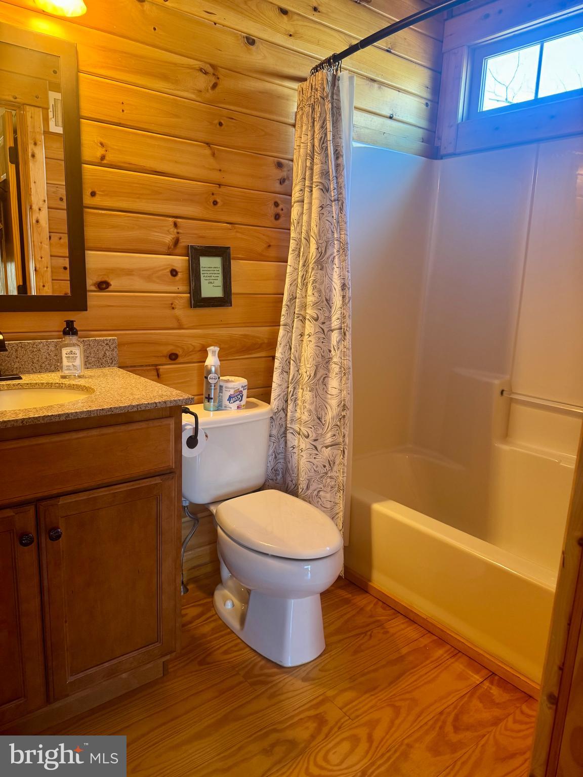 EAGLE ROCK RESORT - Residential